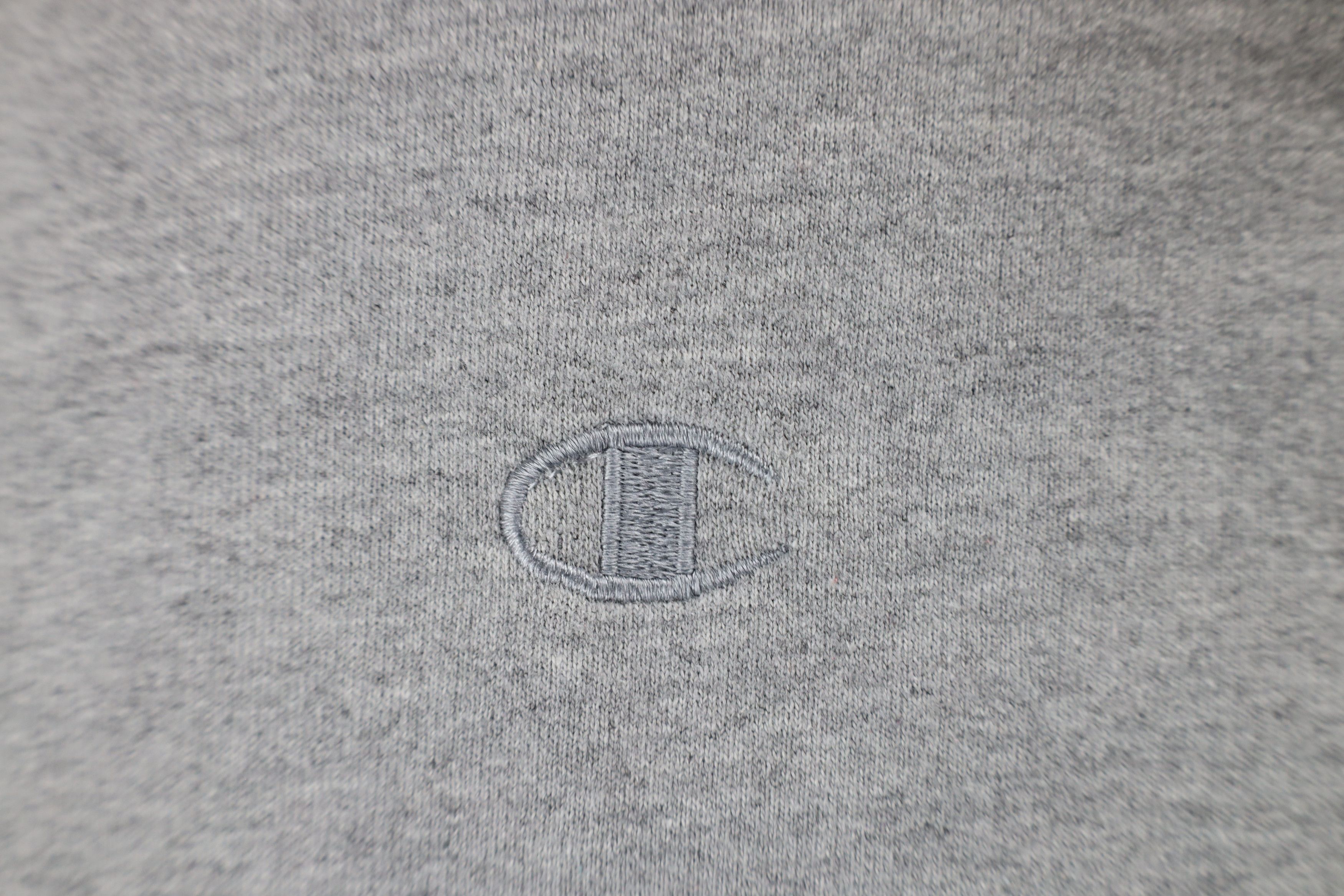 Champion × Vintage Vintage Champion Logo Crewneck Sweatshirt Heather Gray Size US XL / EU 56 / 4 - 4 Thumbnail