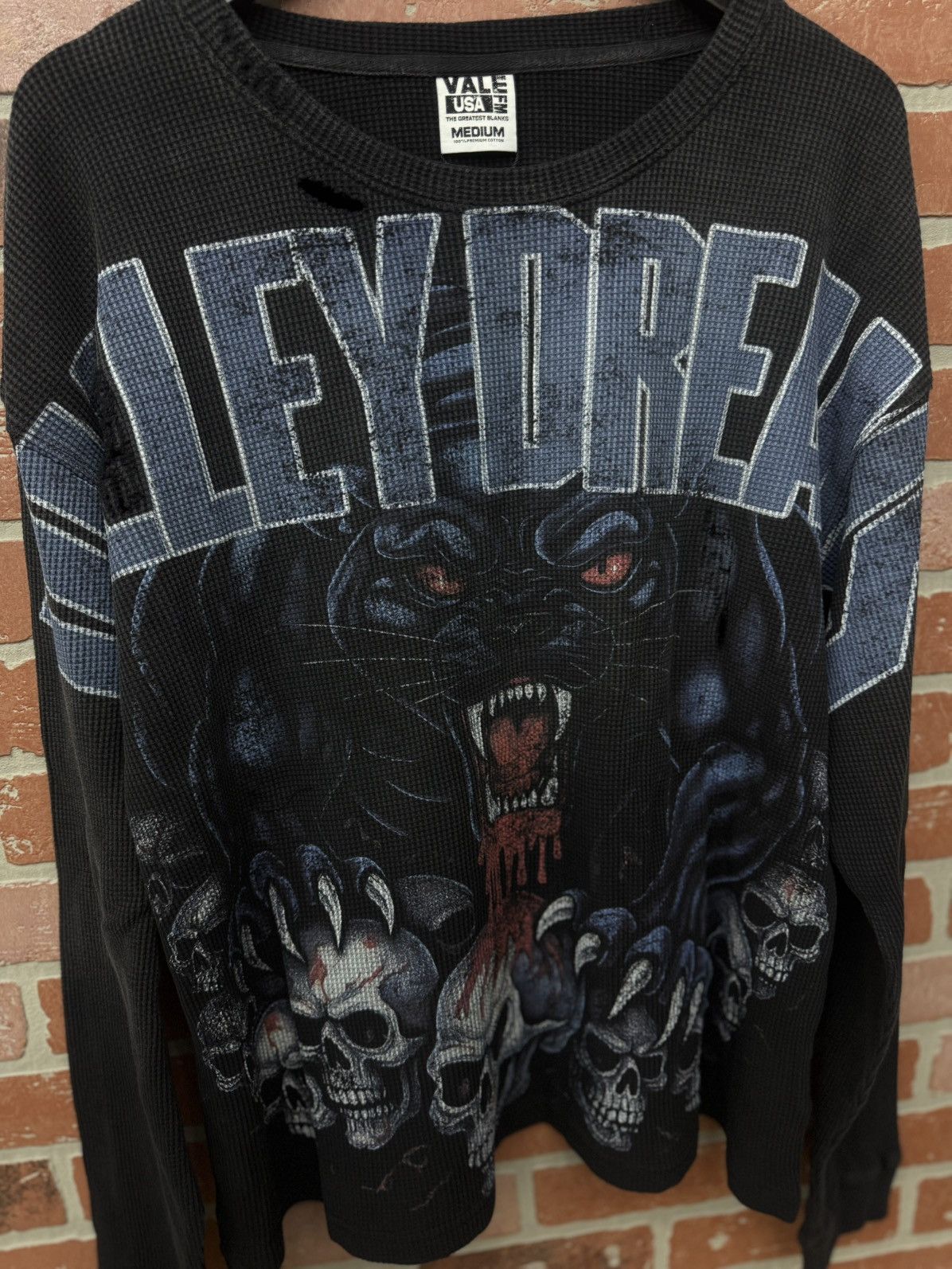 Vale Valley Cat Long Sleeve Shirt Size M (NEW) Size US M / EU 48-50 / 2 - 5 Thumbnail