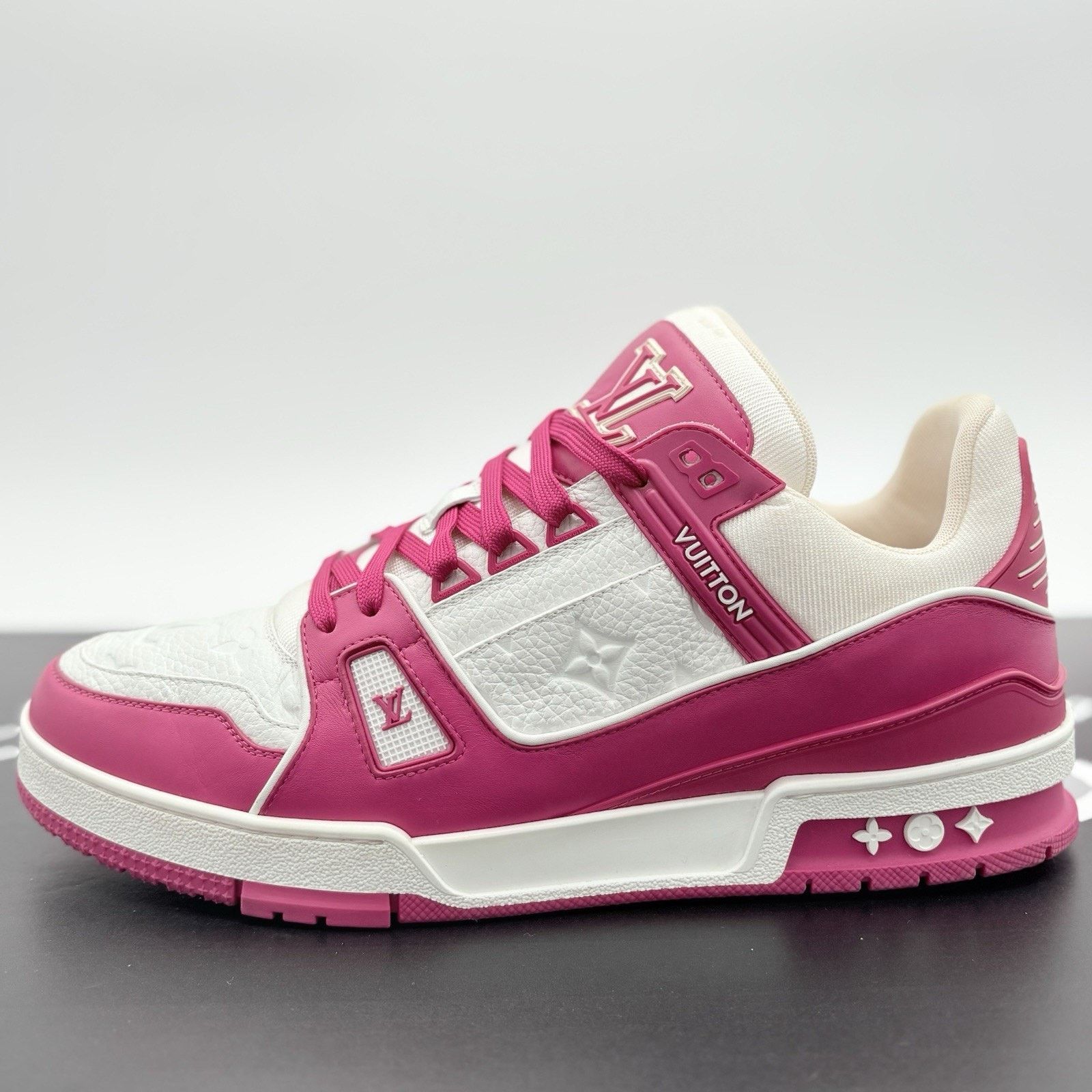Louis Vuitton Louis Vuitton Trainer ' White Pink ' | EXCELLENT COND! Size US 11.5 / EU 44-45 - 8 Thumbnail