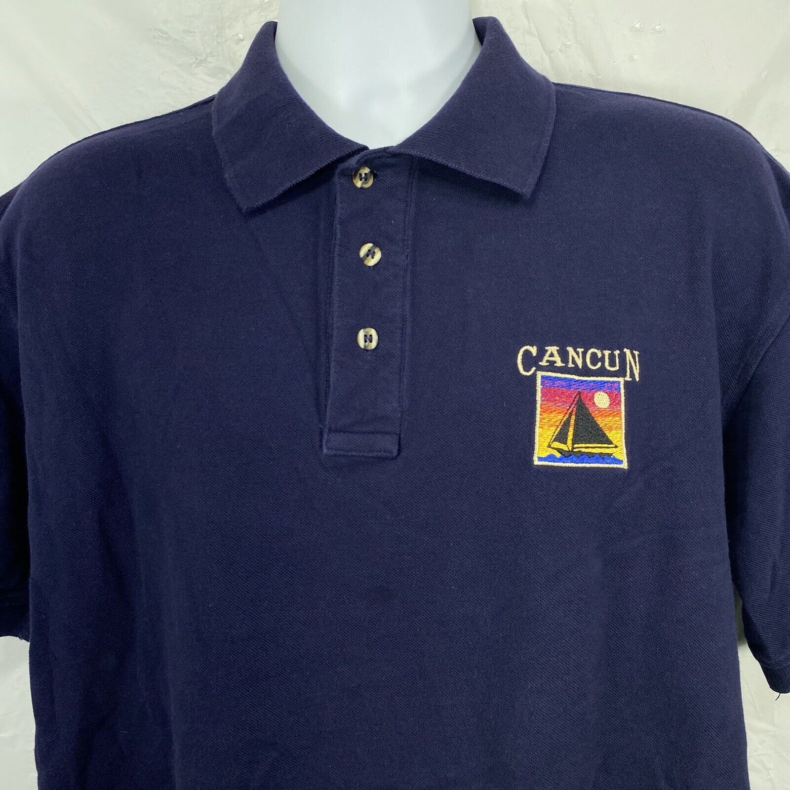 Other Vintage Le Best Cancun Size Large Blue Short Sleeve Polo Size US L / EU 52-54 / 3 - 3 Thumbnail