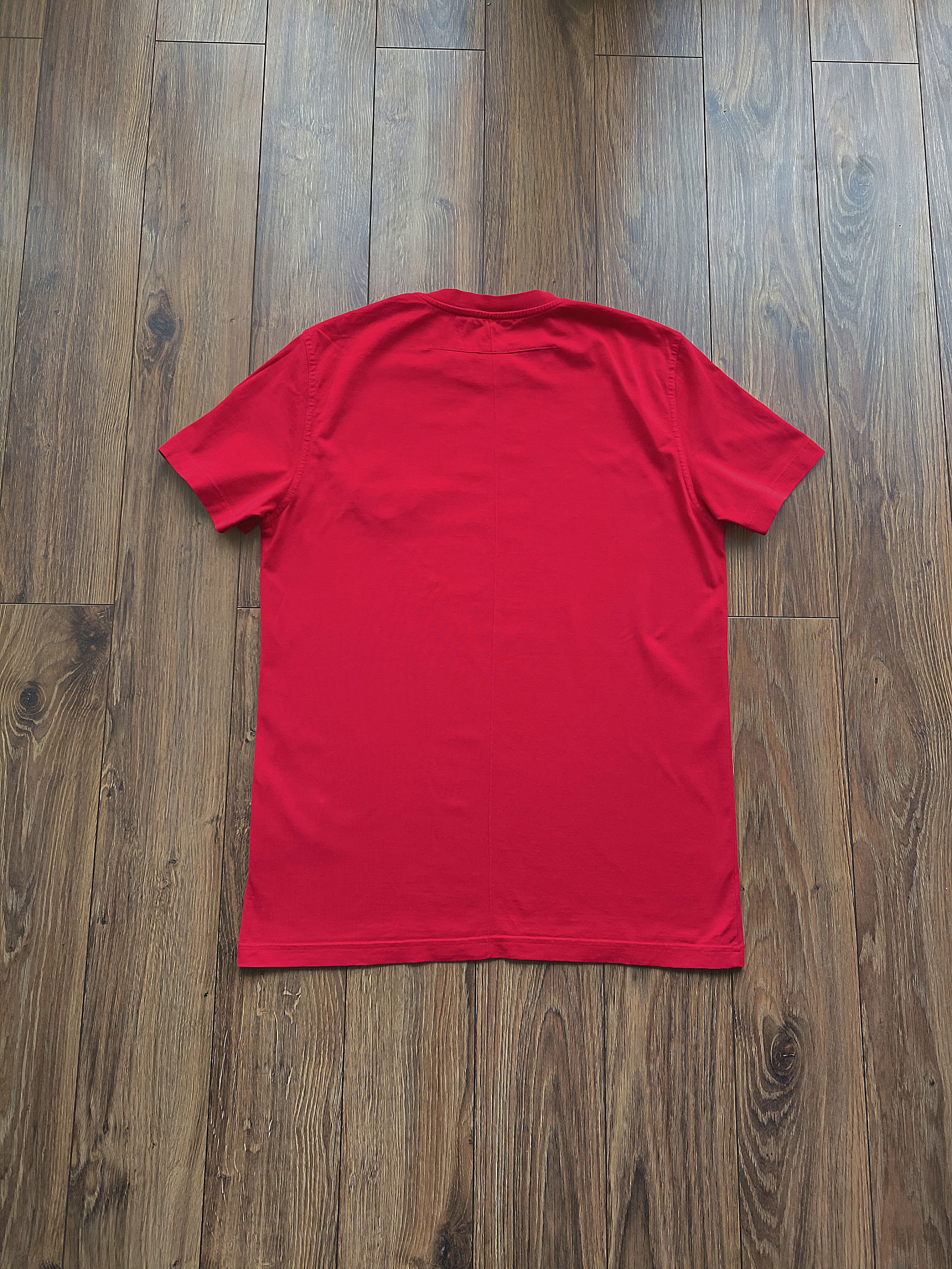 Givenchy Givenchy Red T-shirt, size XS, very good condition Size US XS / EU 42 / 0 - 2 Thumbnail