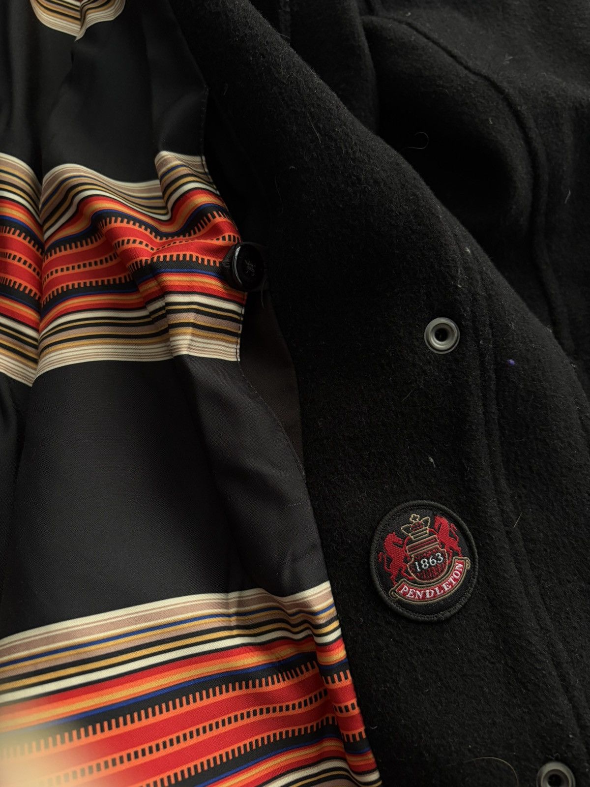 Pendleton Like-New Pendleton Black Heavy Wool Coat Size L / US 10 / IT 46 - 4 Thumbnail