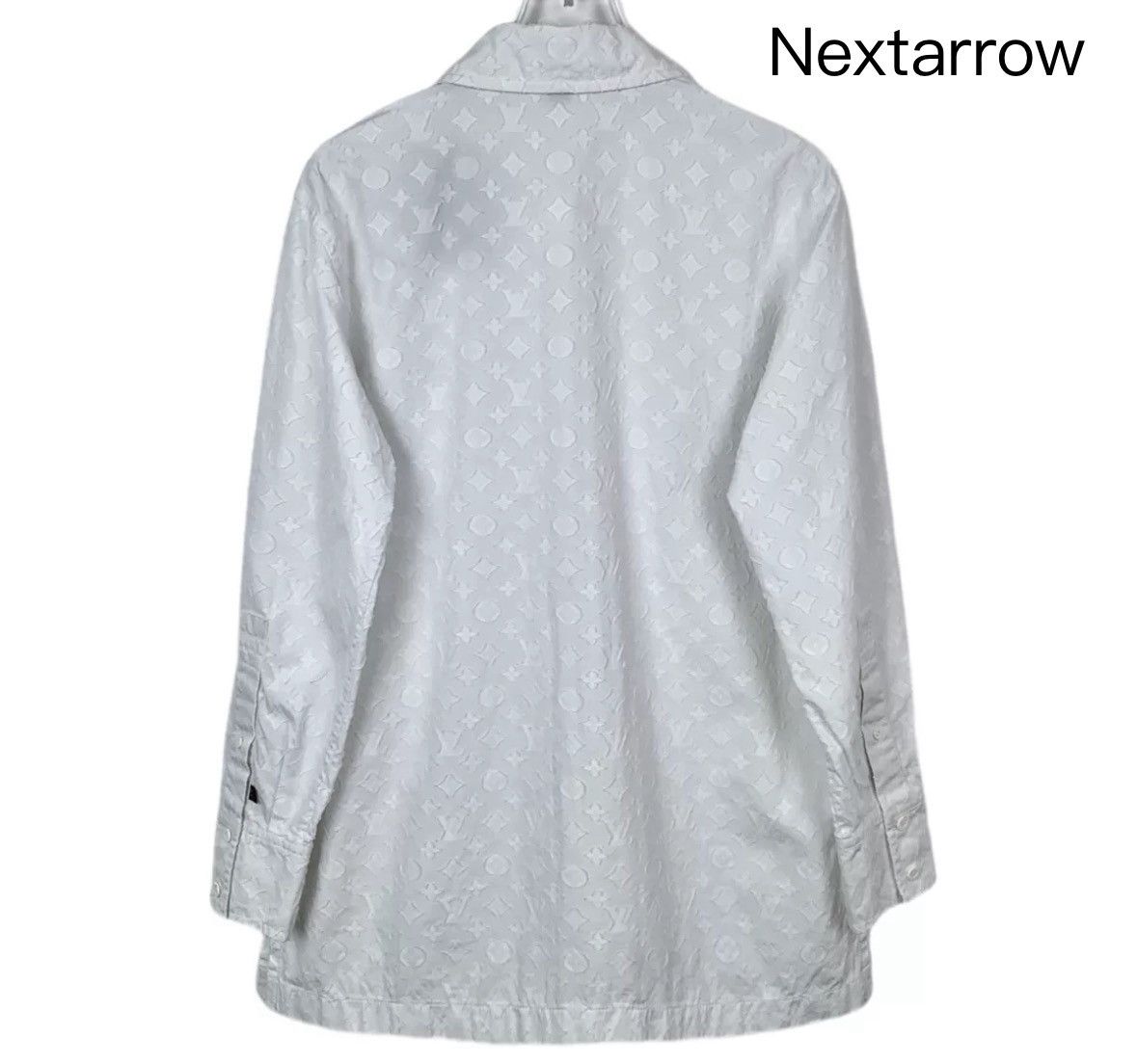Louis Vuitton Louis Vuitton Lv white logo with floral sleeved shirt Size US S / EU 44-46 / 1 - 2 Thumbnail