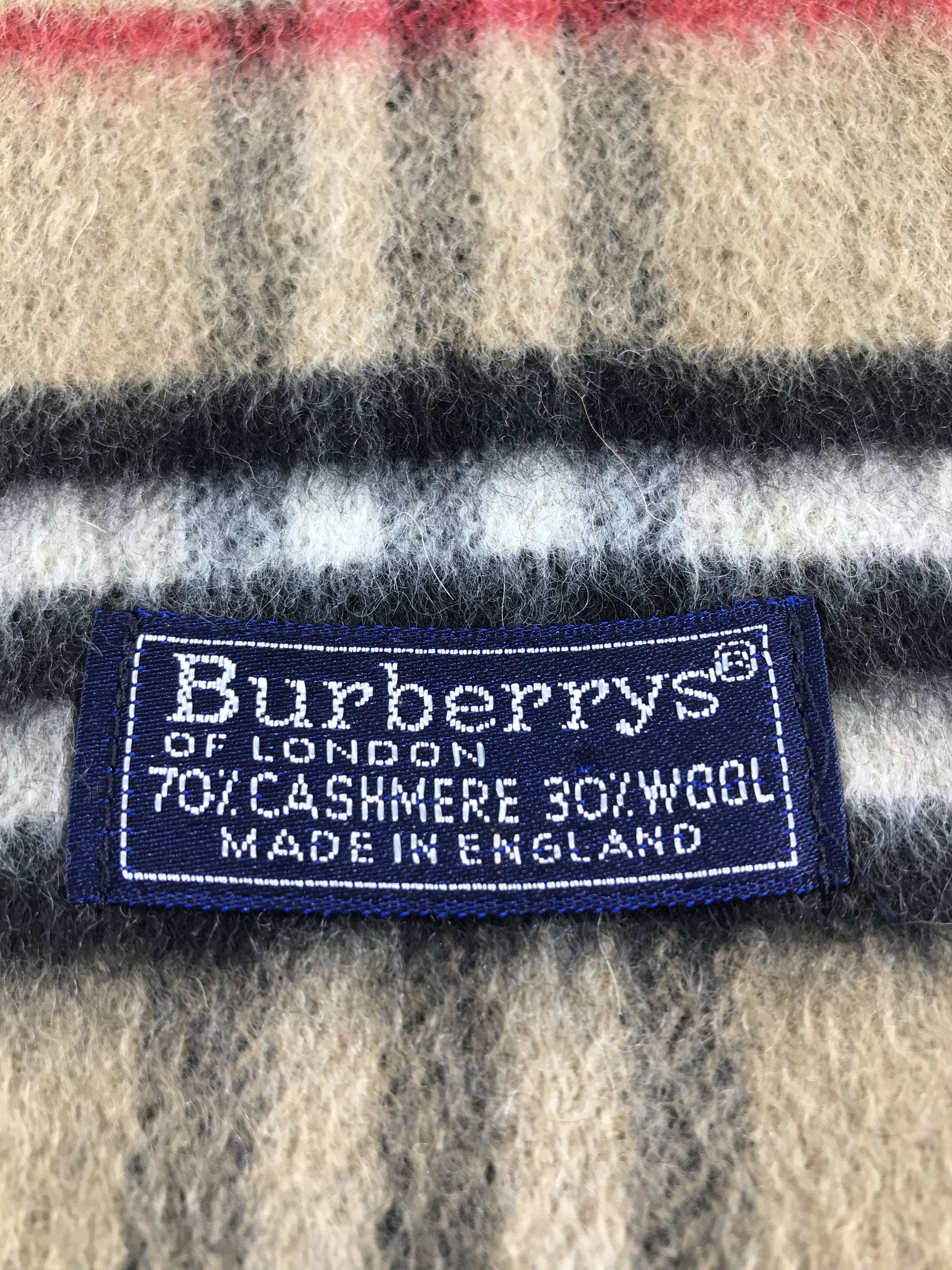Burberry Burberrys Nova Check Tan Cashmere Wool Scarf Muffler V425 Size ONE SIZE - 4 Thumbnail