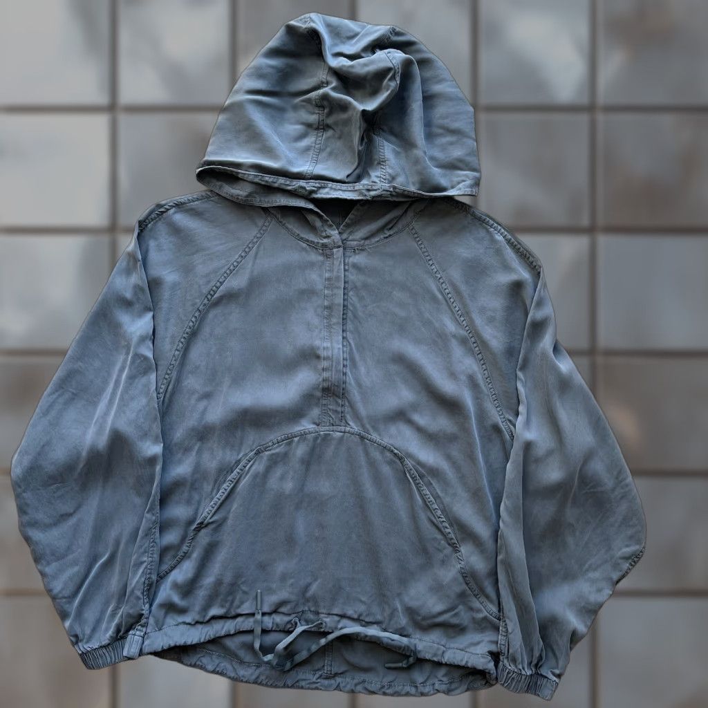 Lululemon Lululemon Hoodie Women’s Small Brown Pullover Hooded Zipperless Scuba Fleece All Seasons Logo Verse: 101 Dalmatians Swiftly Tech Vintage: No Size S / US 4 / IT 40 - 1 Thumbnail