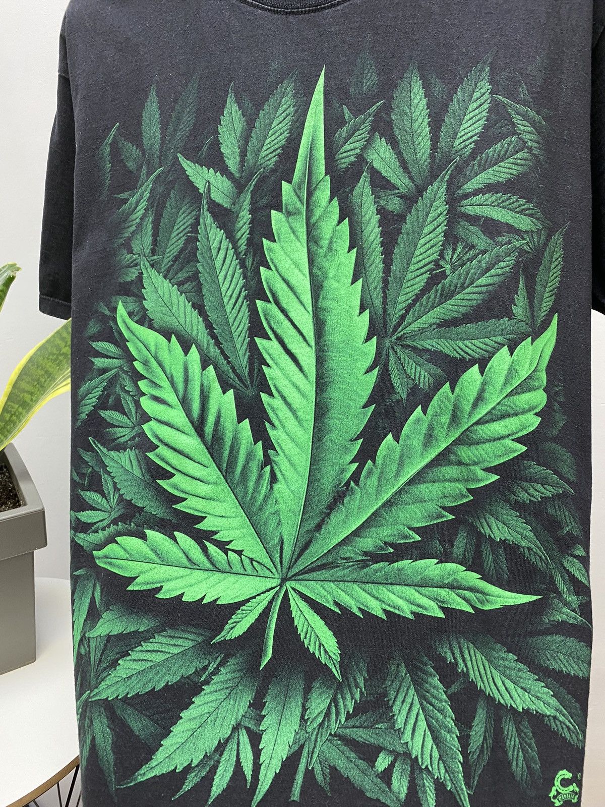 Band Tees × Vintage Caballo Vintage Rare Cannabis Weed Graphic T- Shirt Size XL Size US XL / EU 56 / 4 - 9 Thumbnail