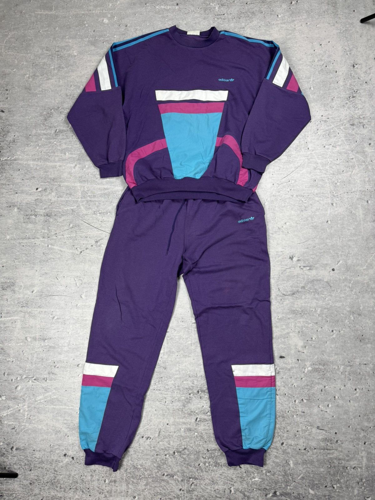Adidas Beautiful purple ADIDAS 90s suit sportwear costume Size US XL / EU 56 / 4 - 1 Thumbnail