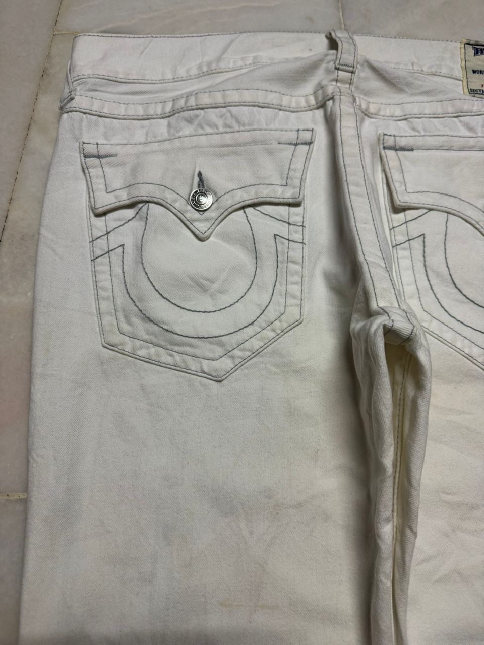 True Religion 💥BigSize💥Y2K True Religion Straight Sick Thrashed White Jean Size US 38 / EU 54 - 5 Thumbnail