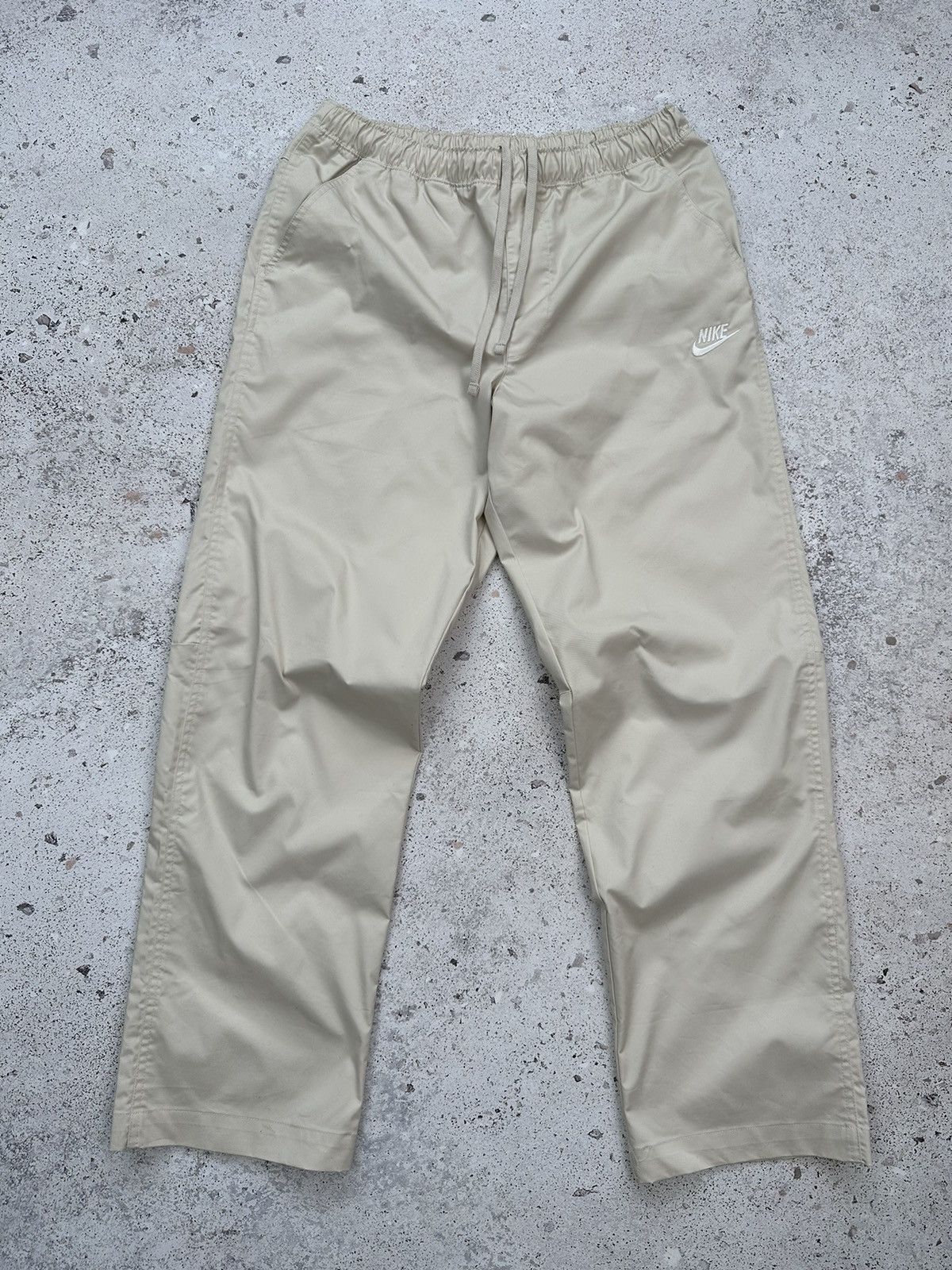 Jordan Brand × Nike New🔥 Nike Woven Straight Legs Pants Beige Men M Size US 32 / EU 48 - 5 Thumbnail