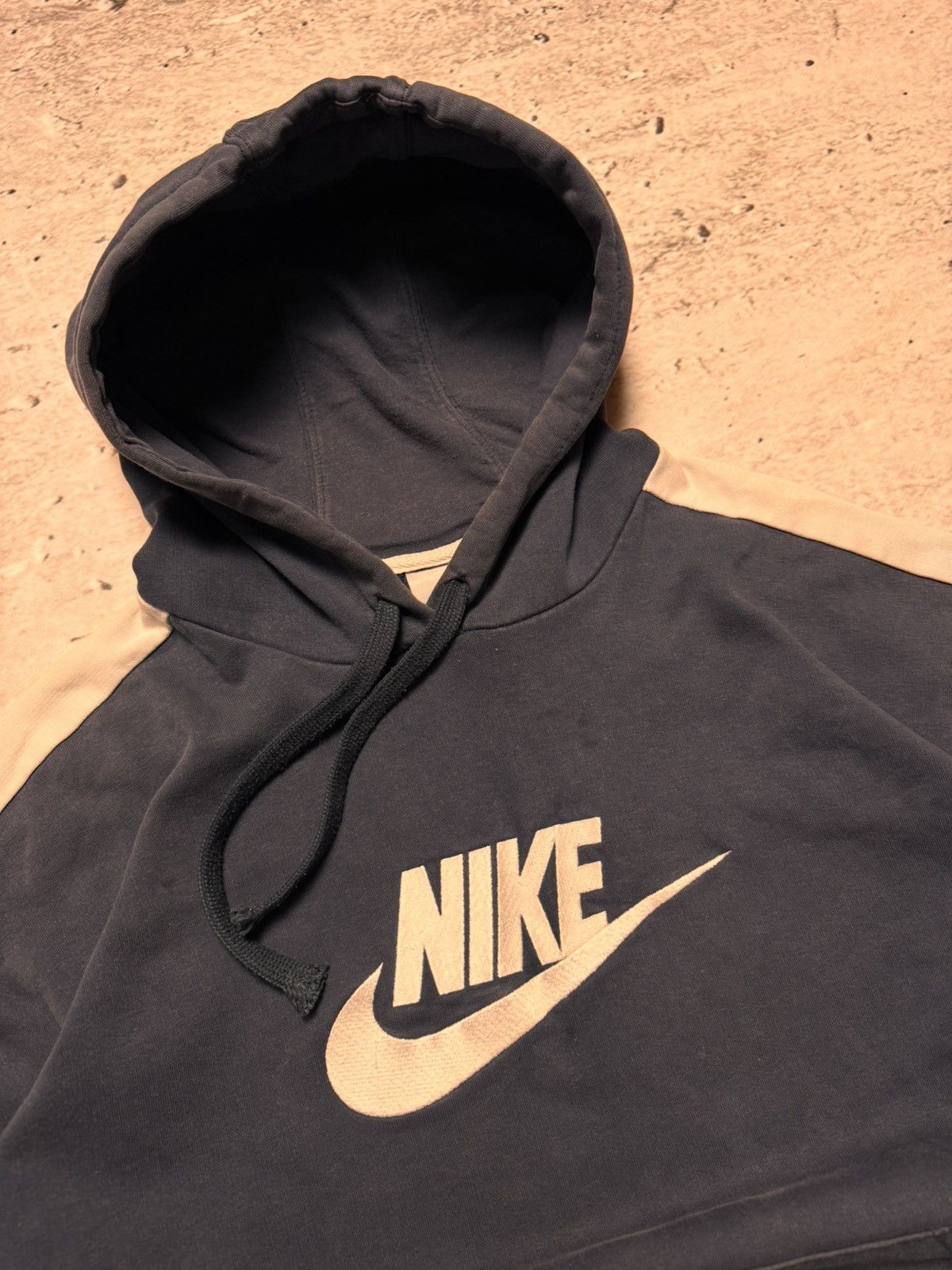 Nike × Vintage NIKE VINTAGE CENTER LOGO OVERSIZE BOXY HOODIE Size US L / EU 52-54 / 3 - 3 Thumbnail