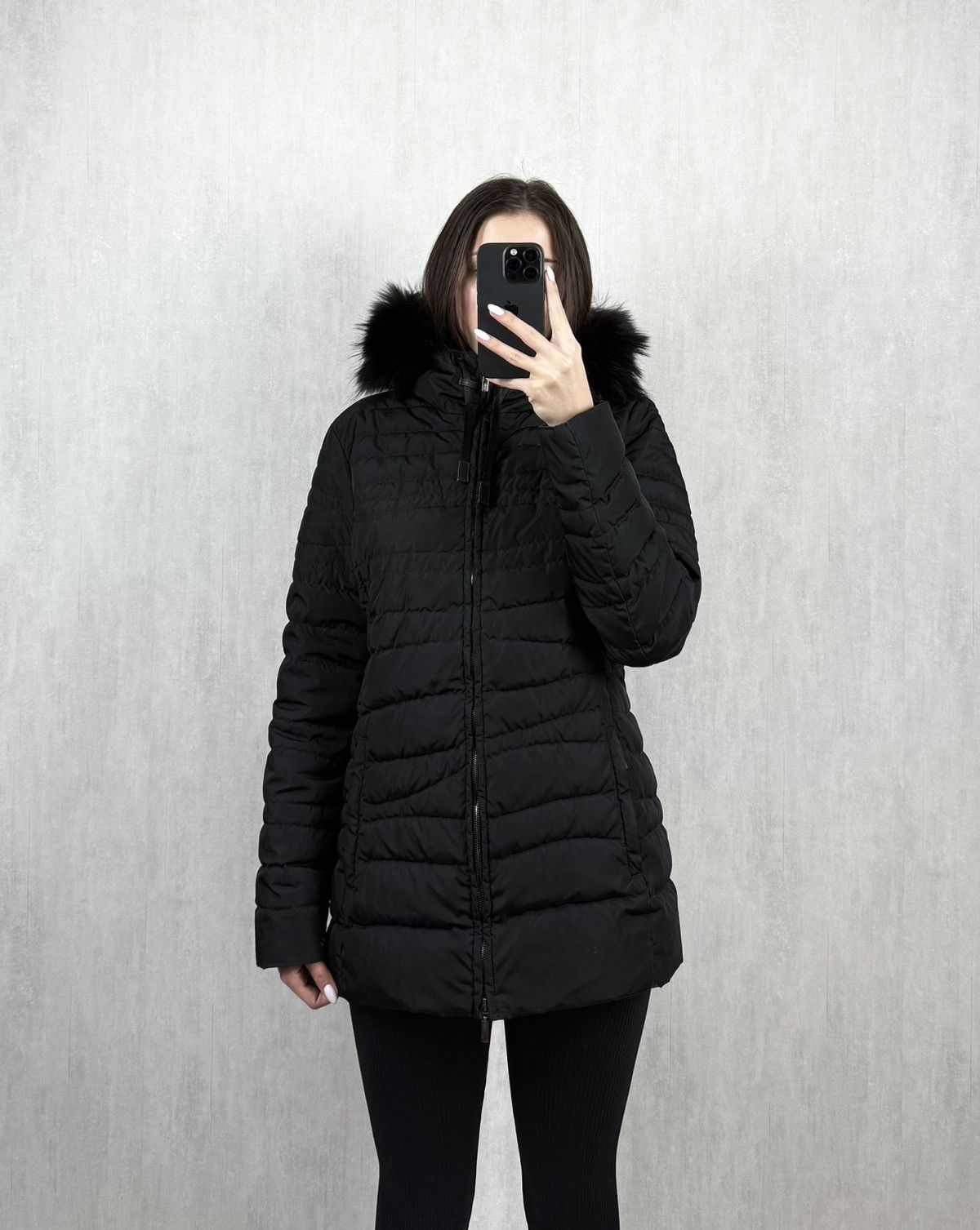 Moncler Moncler Women’s Vintage Long Down Puffer Jacket Size 2 Size S / US 4 / IT 40 - 1 Thumbnail