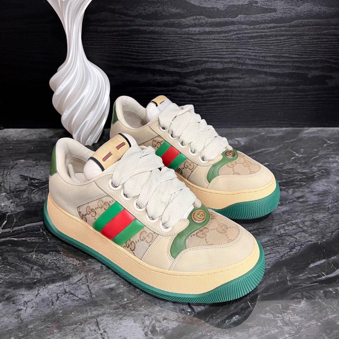 Gucci Gucci Pikachu Print Distressed Sneakers 39 Size US 8 / IT 38 - 3 Thumbnail