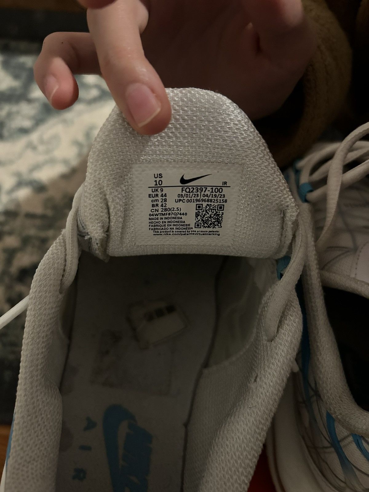 Nike Nike Air Max Plus TNs Marseille Size US 10.5 / EU 43-44 - 6 Thumbnail