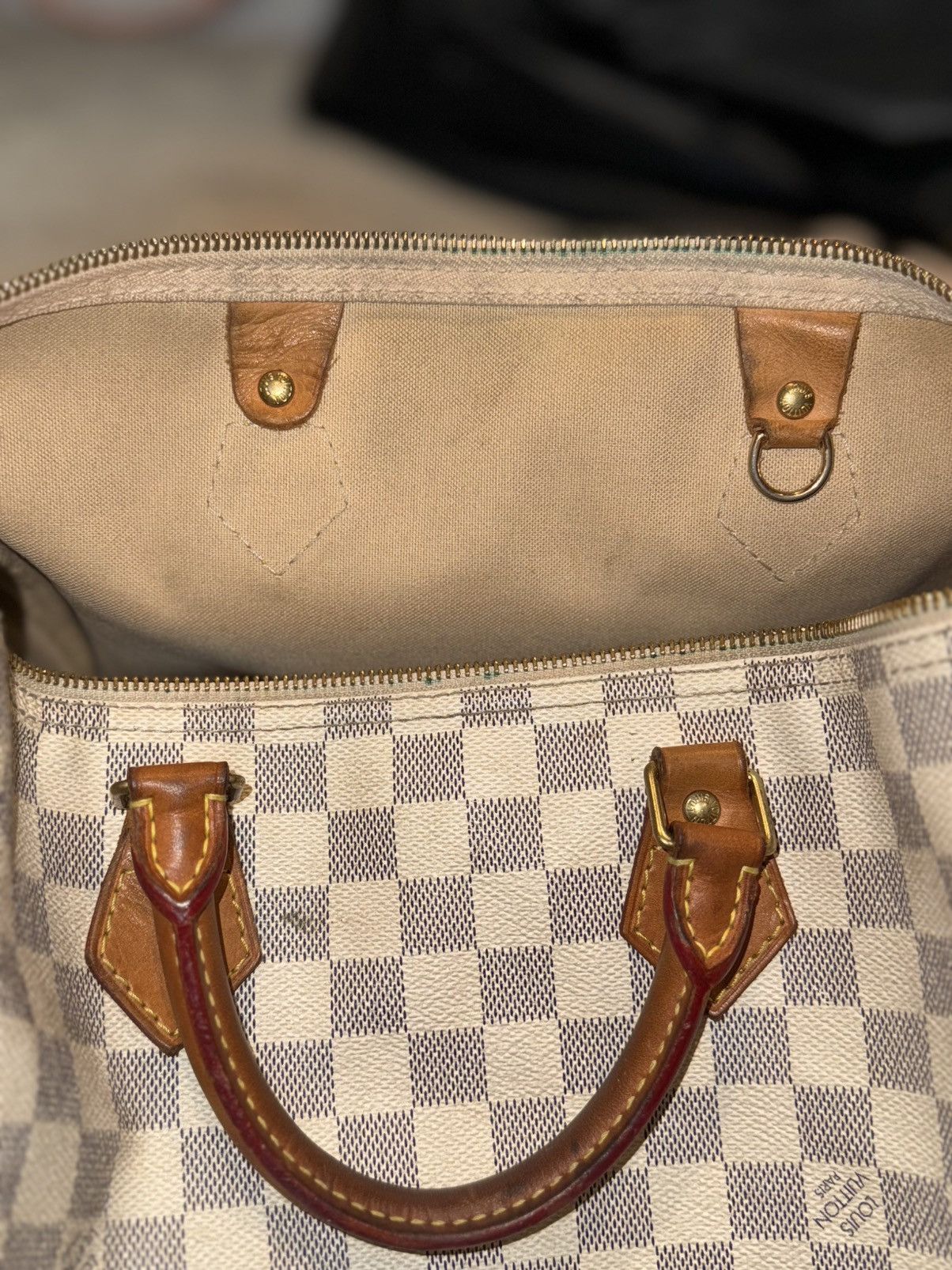 Louis Vuitton Authentic Louis Vuitton Speedy 30 Damier Azur White Handbag Size ONE SIZE - 10 Thumbnail
