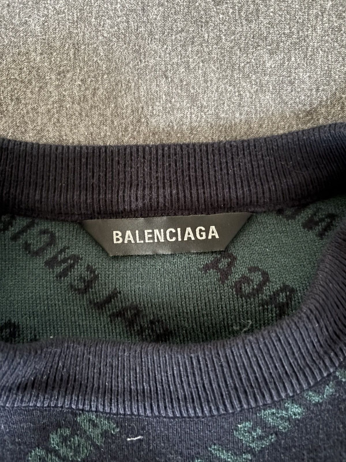 Balenciaga Balenciaga pullover Size US XS / EU 42 / 0 - 2 Thumbnail