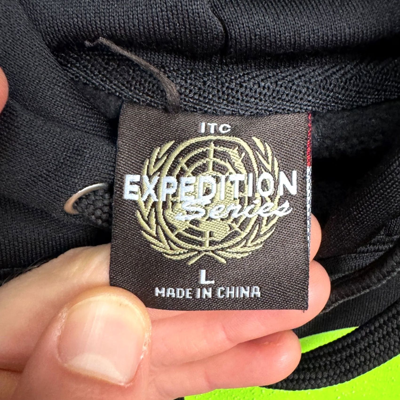 Vintage Expedition Series Hoodie Men L Black Logo Pullover Sweatshirt Size US L / EU 52-54 / 3 - 6 Thumbnail