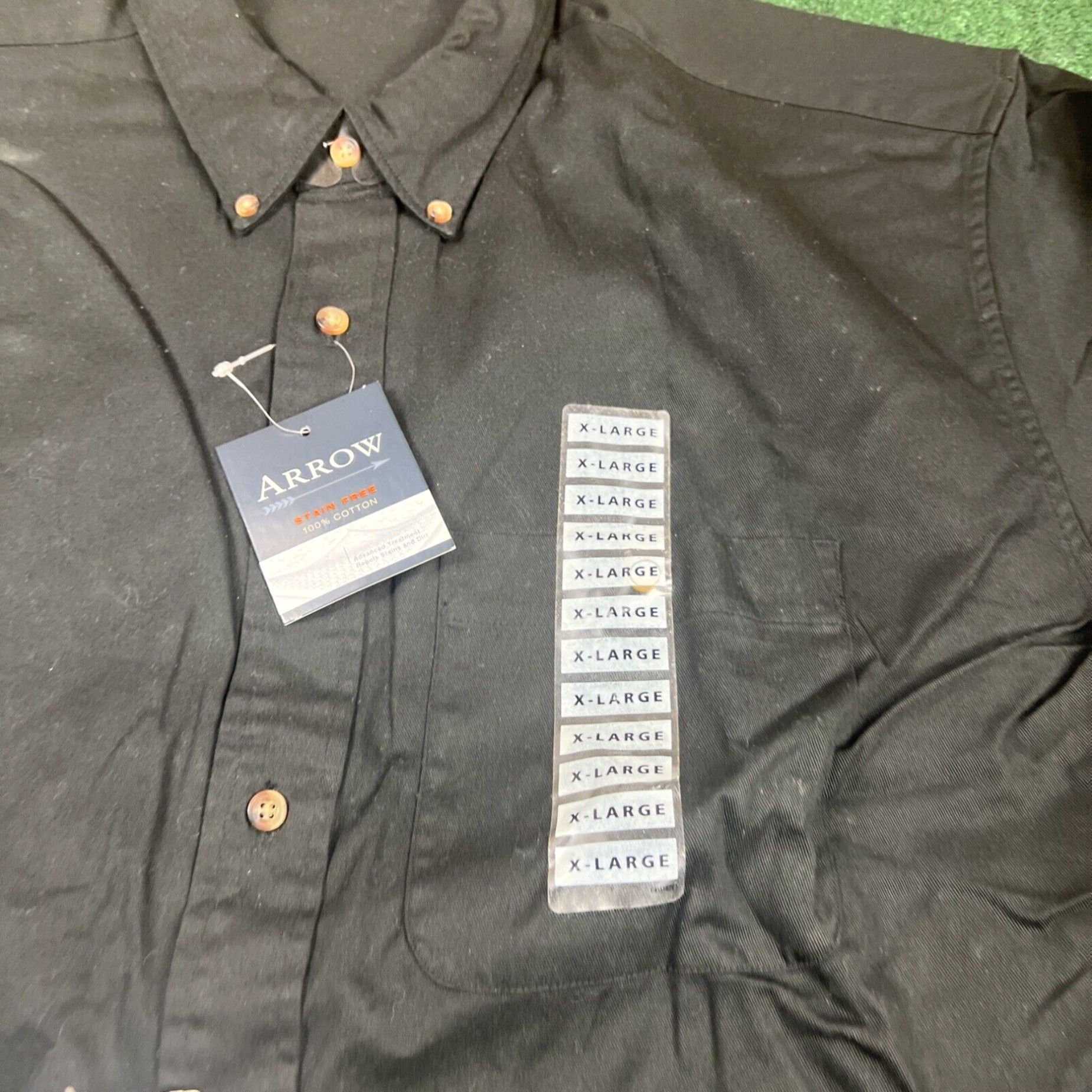 Arrow ARROW Stain FREE Men's Shirt Size XL Solid Black Front Pocket Long Sleeve New Size US XL / EU 56 / 4 - 5 Thumbnail