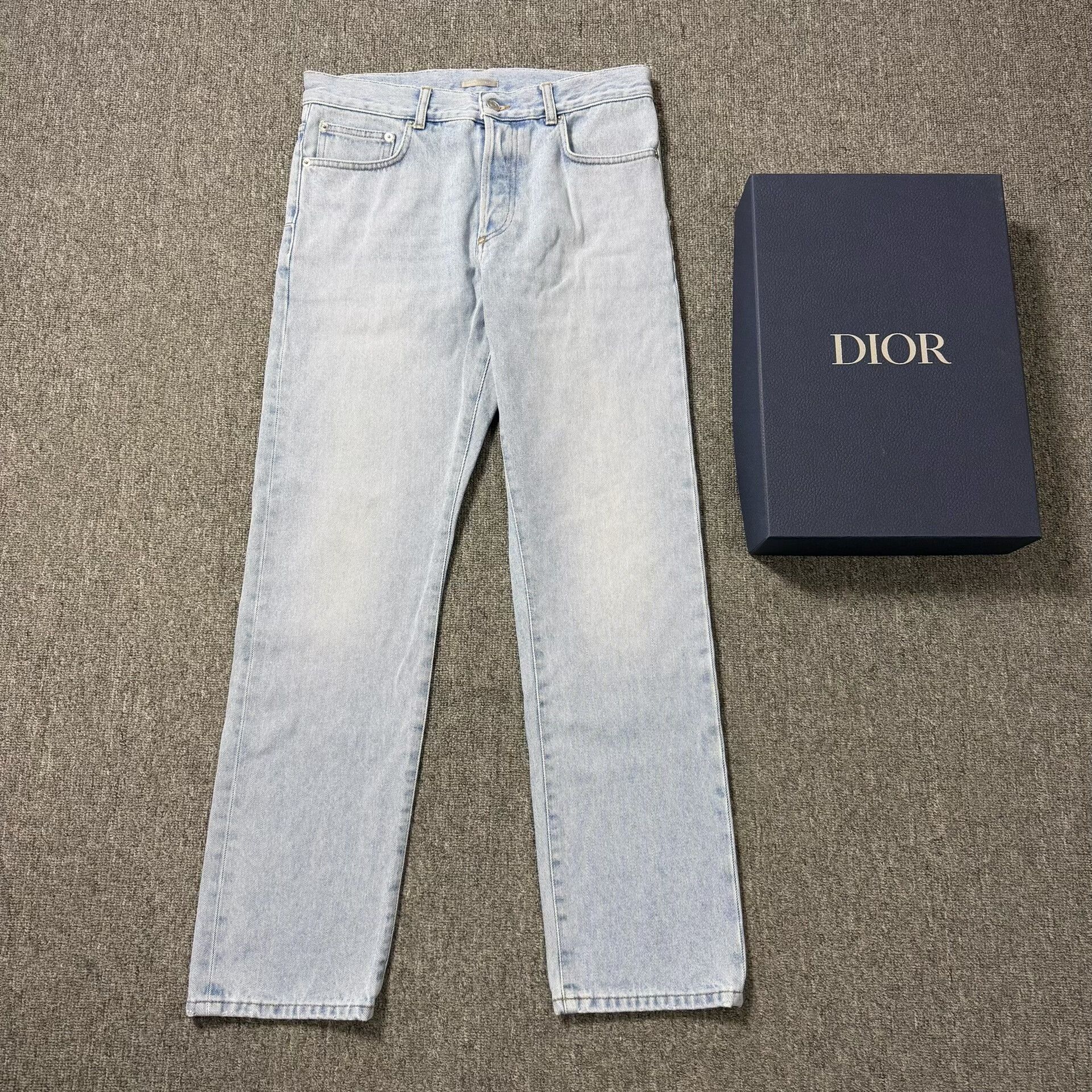 Dior Dior Ice Blue Washed Back Leather Patch Jeans Size US 30 / EU 46 - 1 Thumbnail