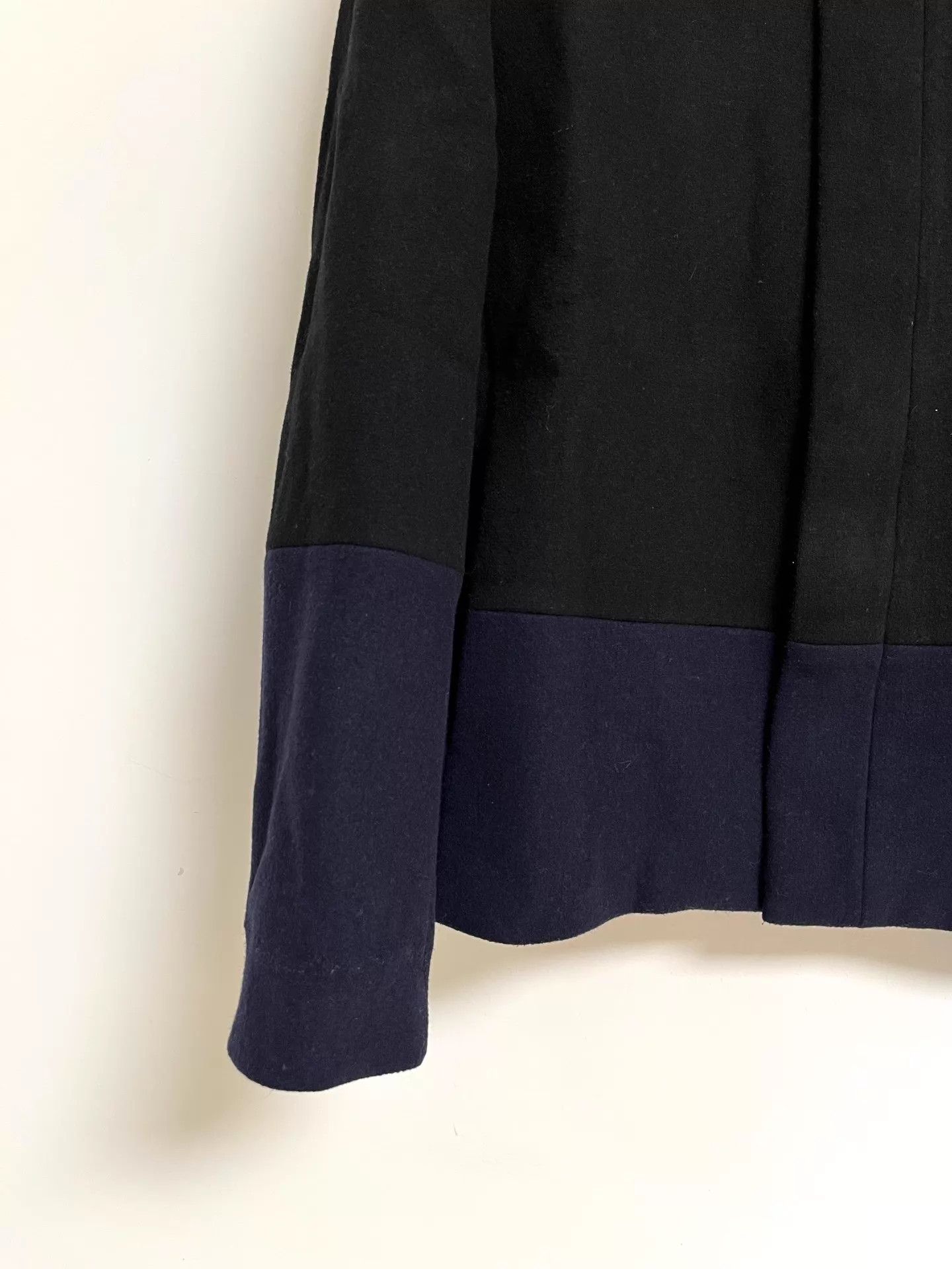 Calvin Klein Calvin Klein Vintage 00ss Magnetic Snap Jacket L Size US L / EU 52-54 / 3 - 2 Thumbnail