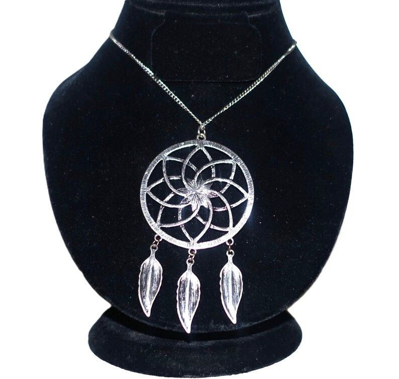 Vintage Silver tone Dream Catcher Necklace 16" Size ONE SIZE - 1 Thumbnail