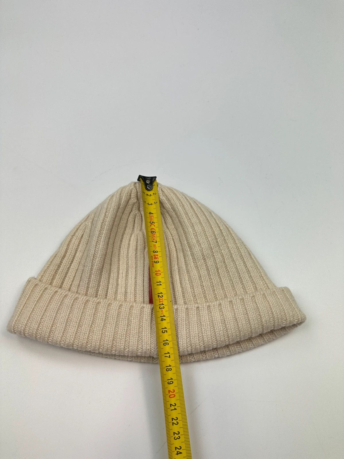 Prada Prada Sport FW2006 Cream White Ribbed Wool Beanie RedTab Size ONE SIZE - 6 Thumbnail