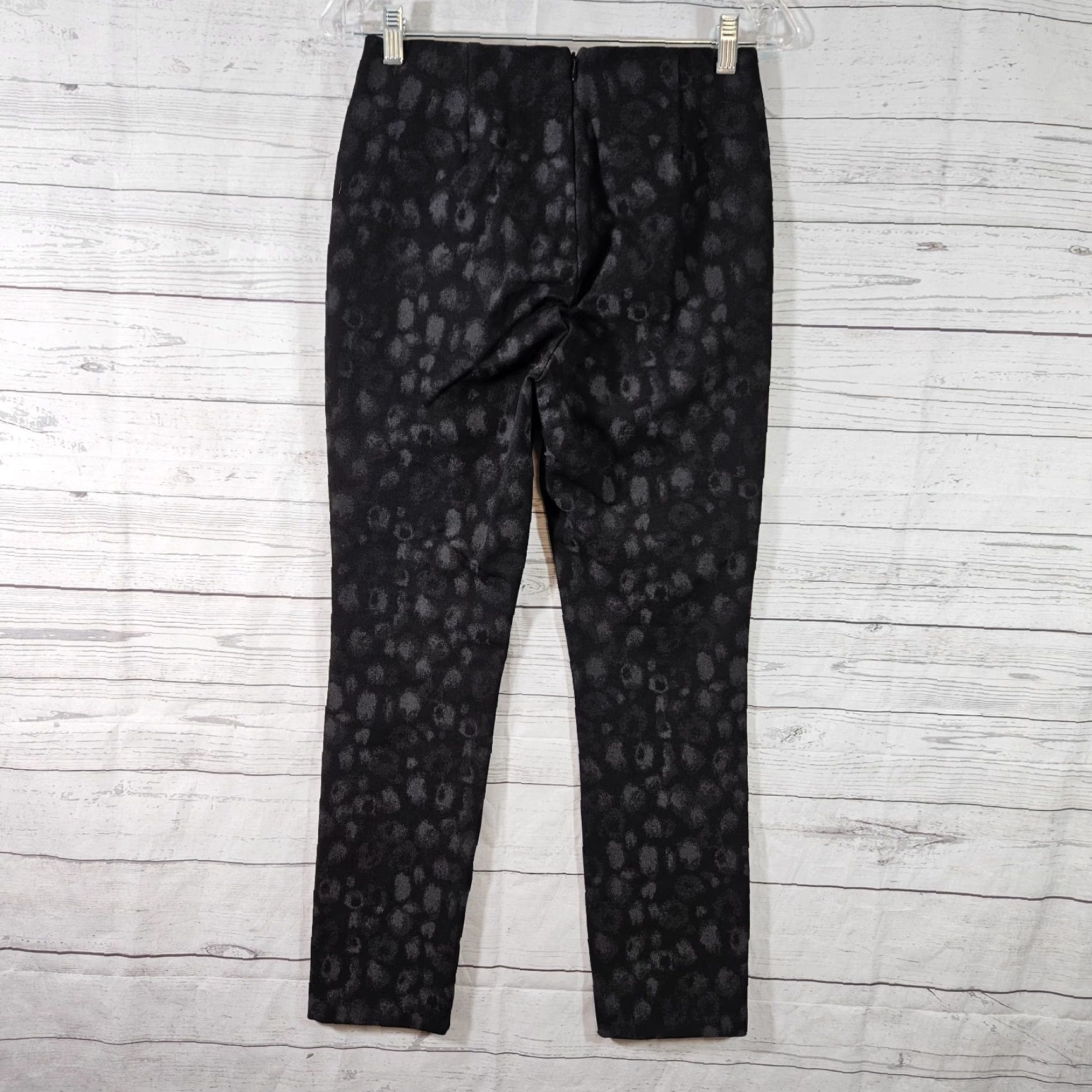 Rag & Bone rag & bone Womens Simone pants Sz 6 Black Leopard Print Zip Pockets Ankle Skinny Velvet? (Note: original doesn't specify velvet) Size 28" / US 6 / IT 42 - 3 Thumbnail