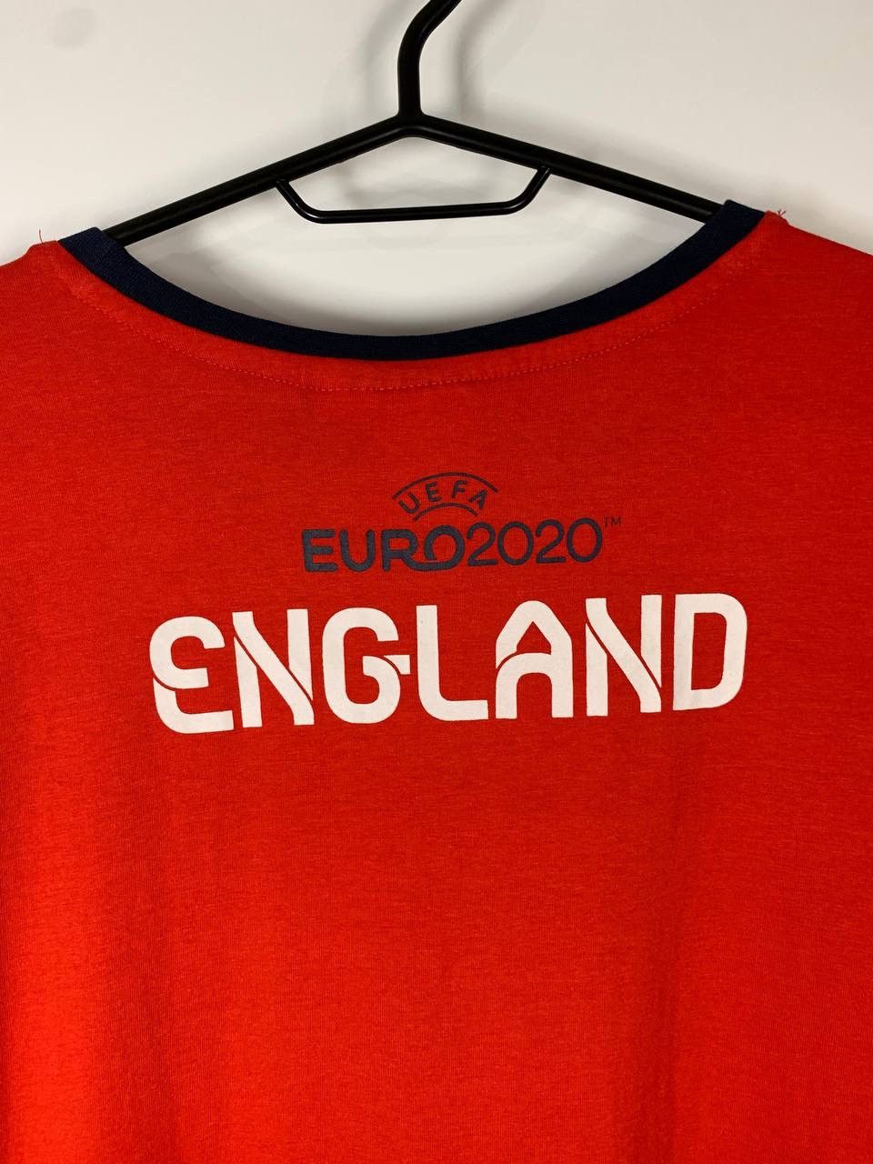 Other Men’s England Euro 2020 Red T-Shirt – UEFA Soccer Fan Jersey Size US XL / EU 56 / 4 - 9 Thumbnail