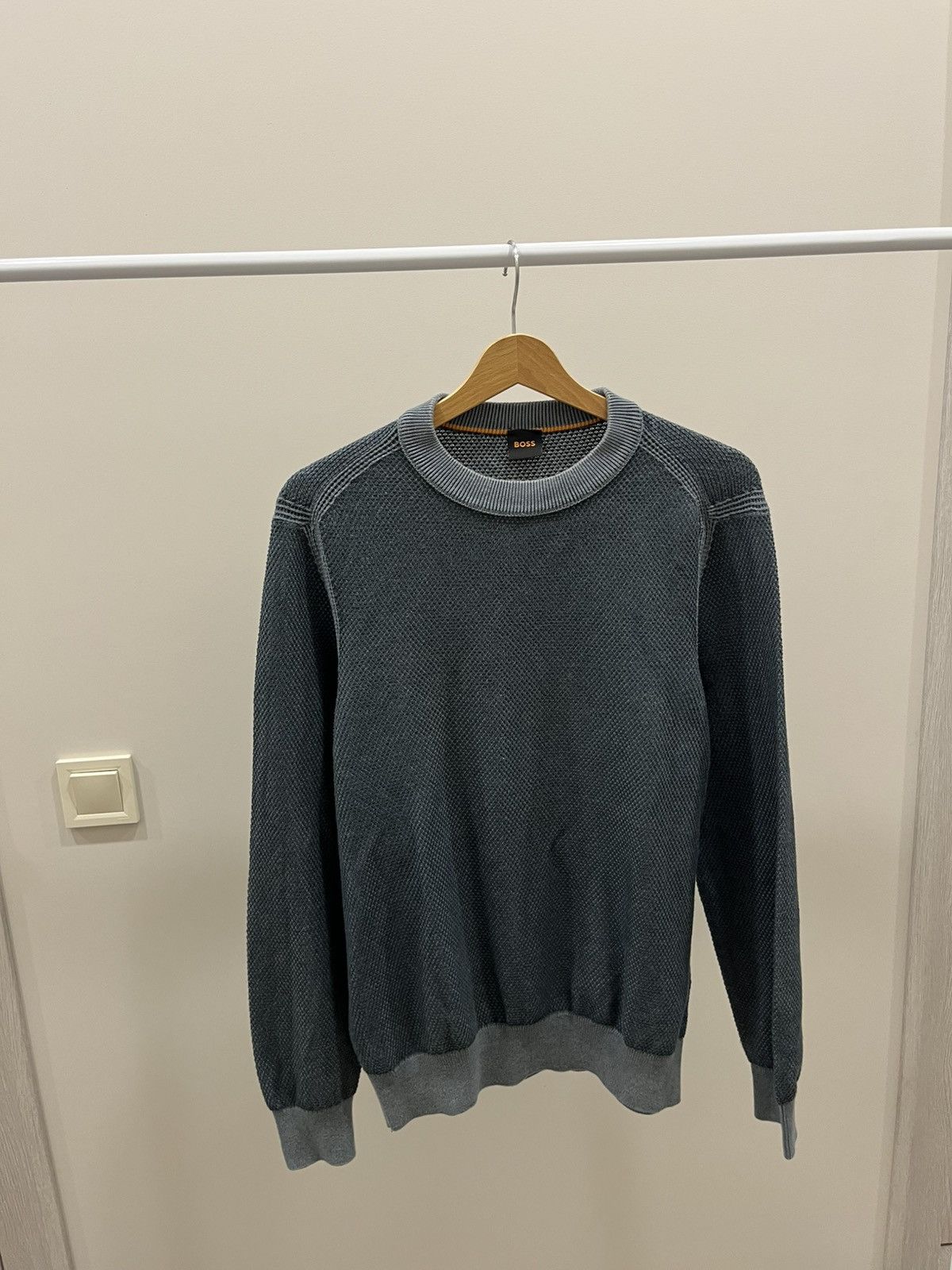 Vintage Vintage Hugo Boss Sweatshirt Contemp Gray Size: M Y2K Size US M / EU 48-50 / 2 - 1 Thumbnail