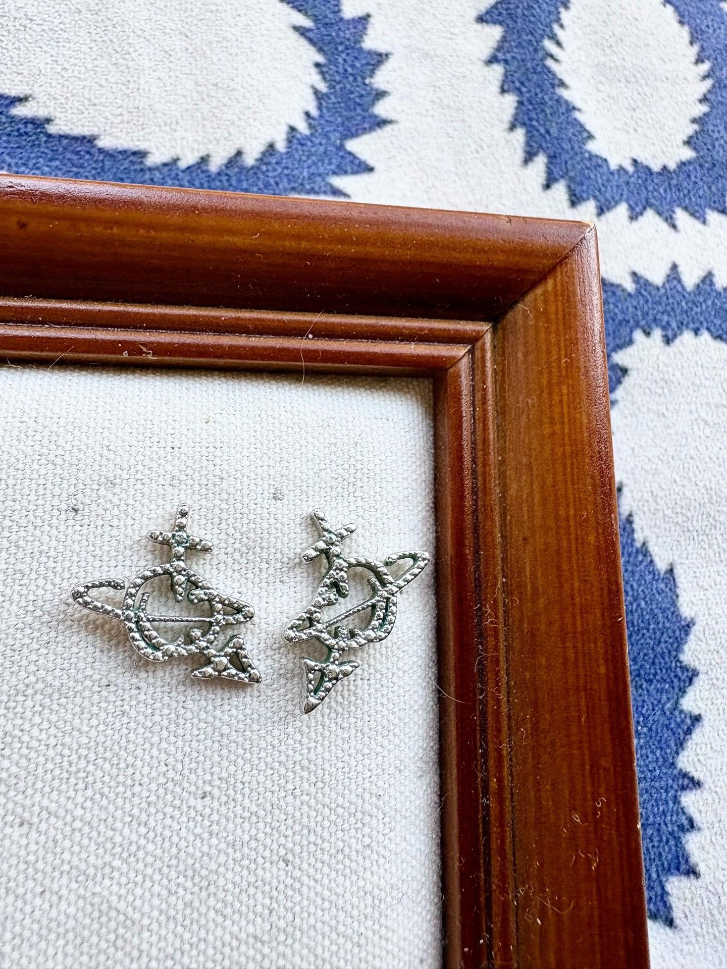 Vivienne Westwood Vivienne Westwood Vintage Saturn Earrings Size ONE SIZE - 1 Thumbnail