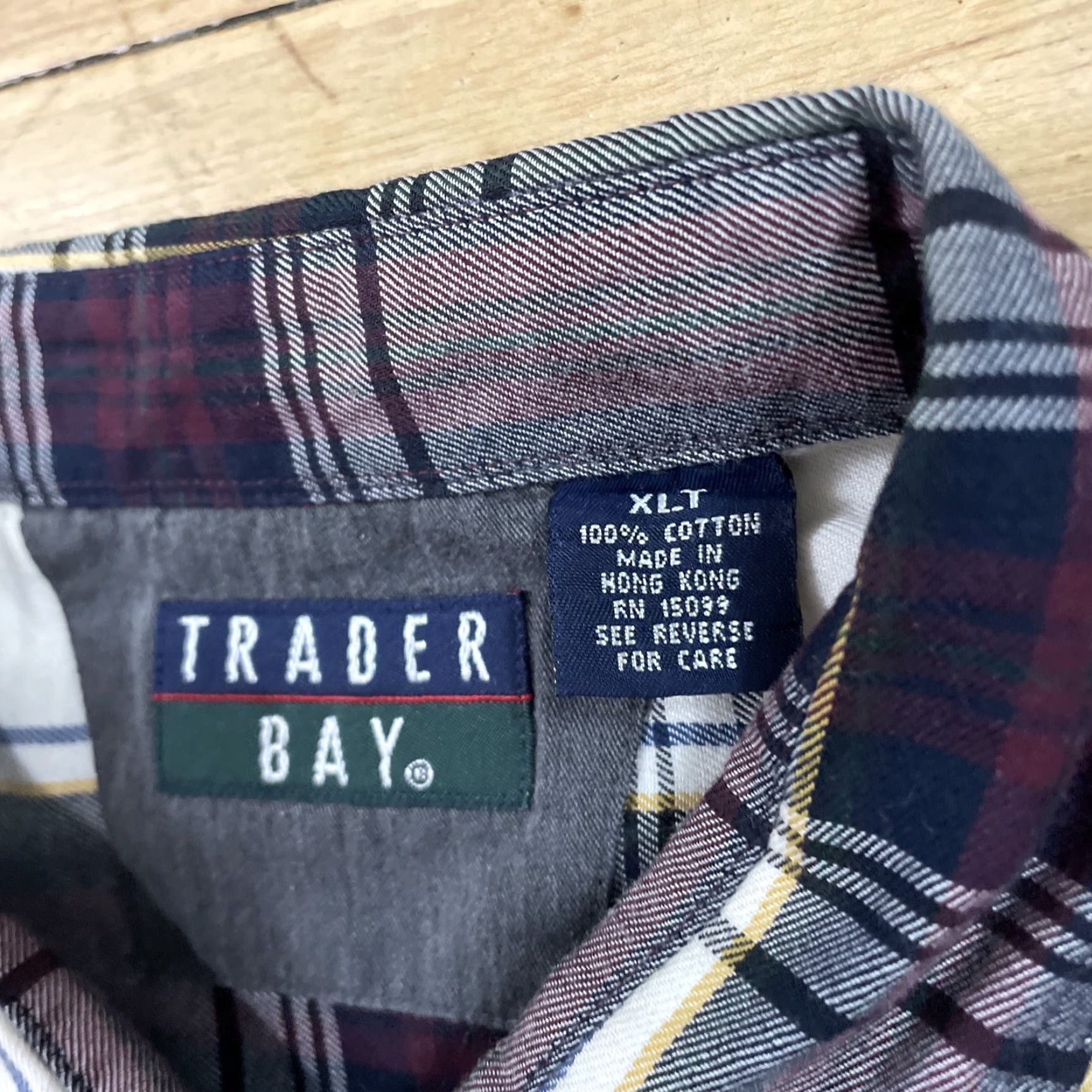 Vintage VINTAGE Trader Bay Button-Up Shirt Men XLT Purple Gray Plaid Outdoor Oxford XL Tall Size US XL / EU 56 / 4 - 6 Thumbnail