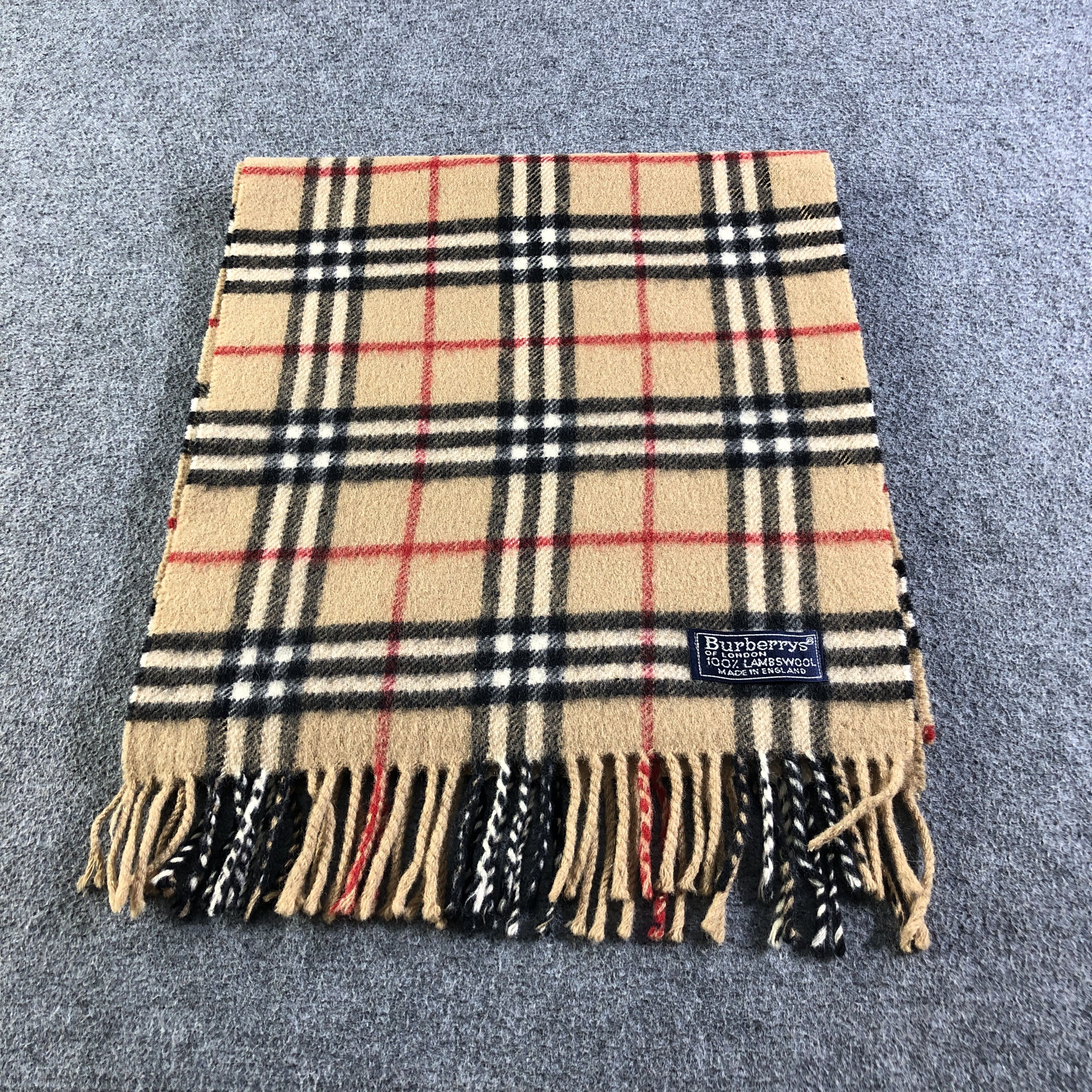 Burberry Burberrys Nova Check Wool Scarf Muffler Neckwear V2662 Size ONE SIZE - 2 Thumbnail