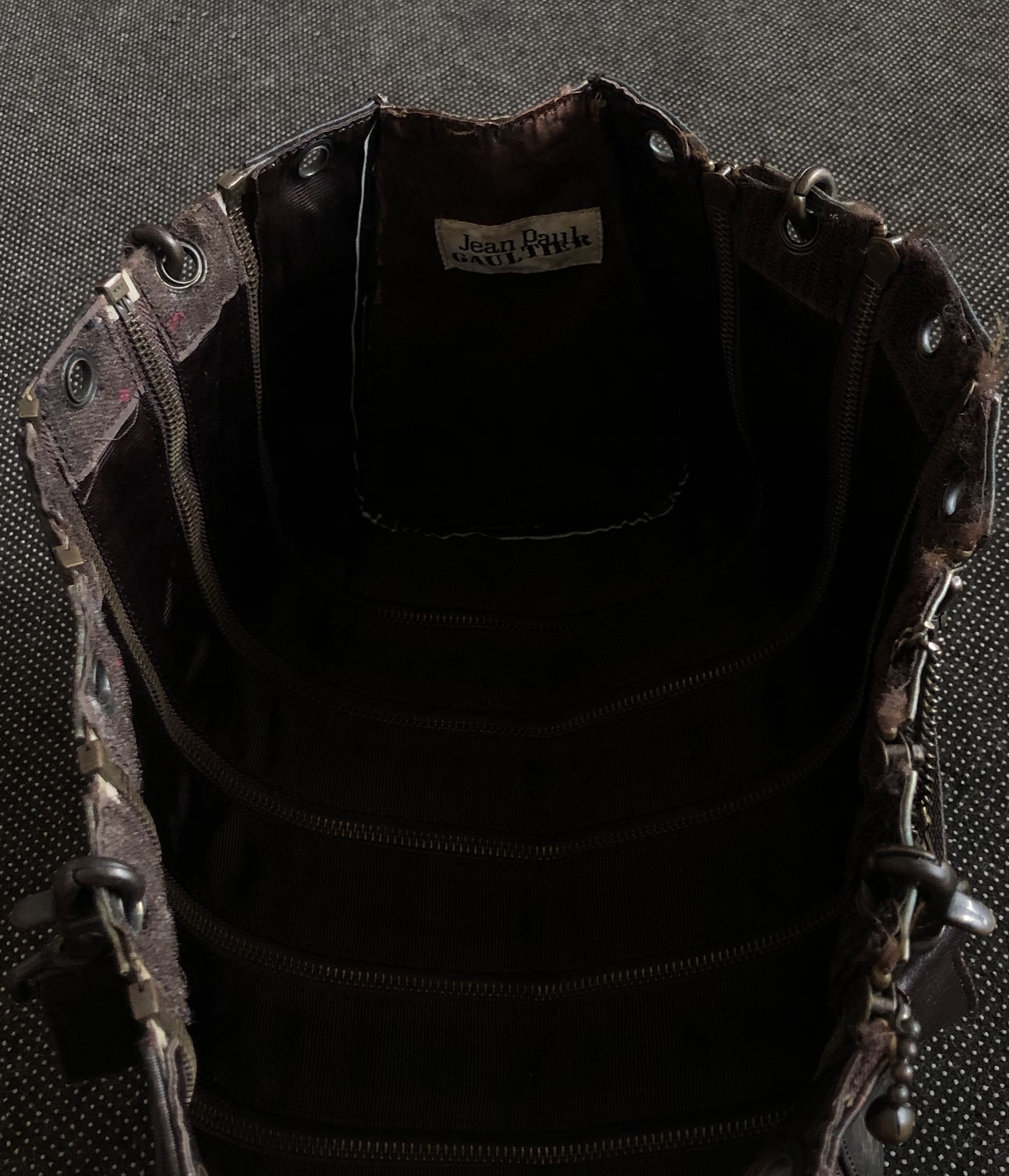 Jean Paul Gaultier GRAIL🔥FW1995 “CYBER” HOLOGRAPHIC MULTI ZIP BONDAGE BAG Size ONE SIZE - 21 Thumbnail