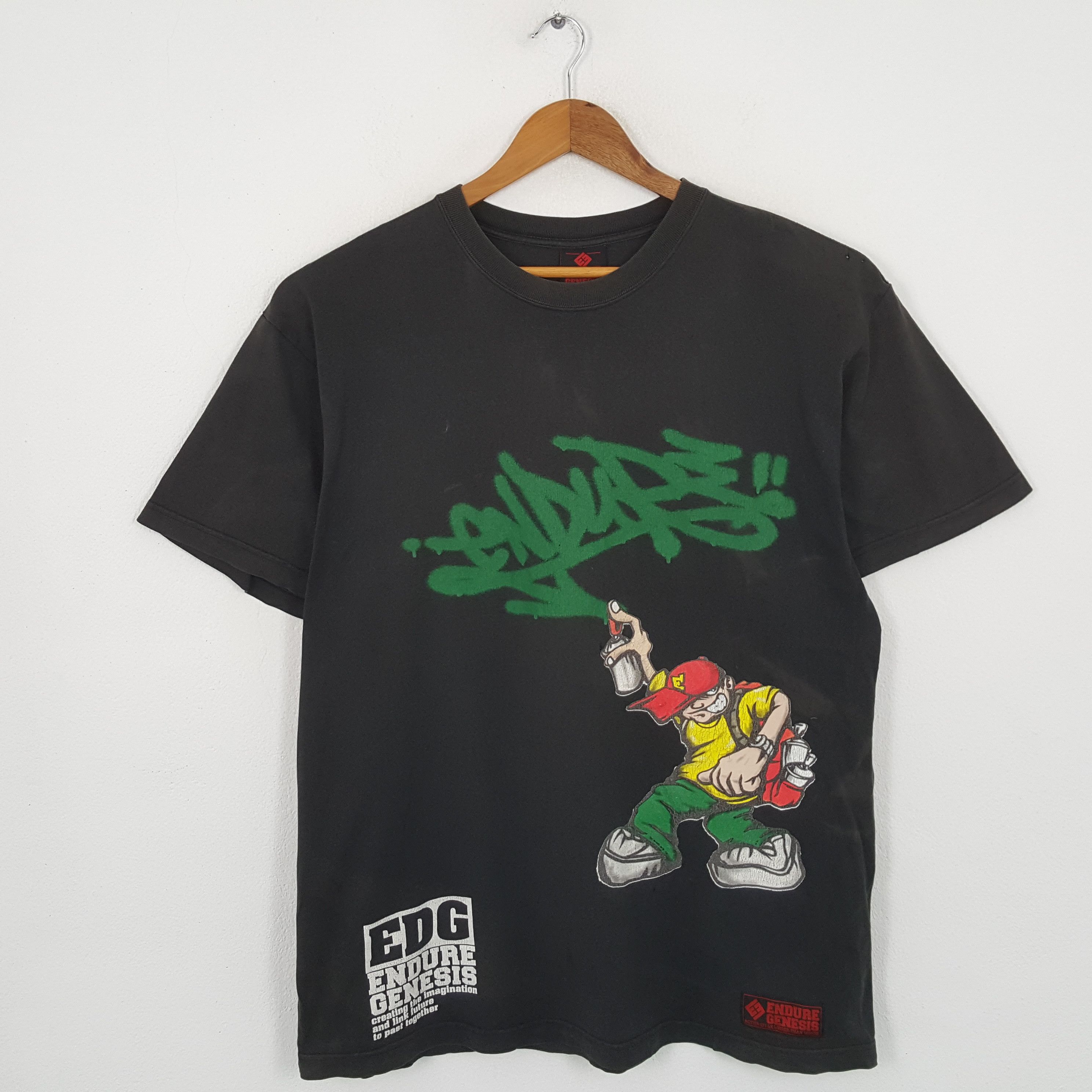 Vintage Vintage ENDURE GENESIS American Gravity Art Style T-Shirts Size US XL / EU 56 / 4 - 1 Thumbnail