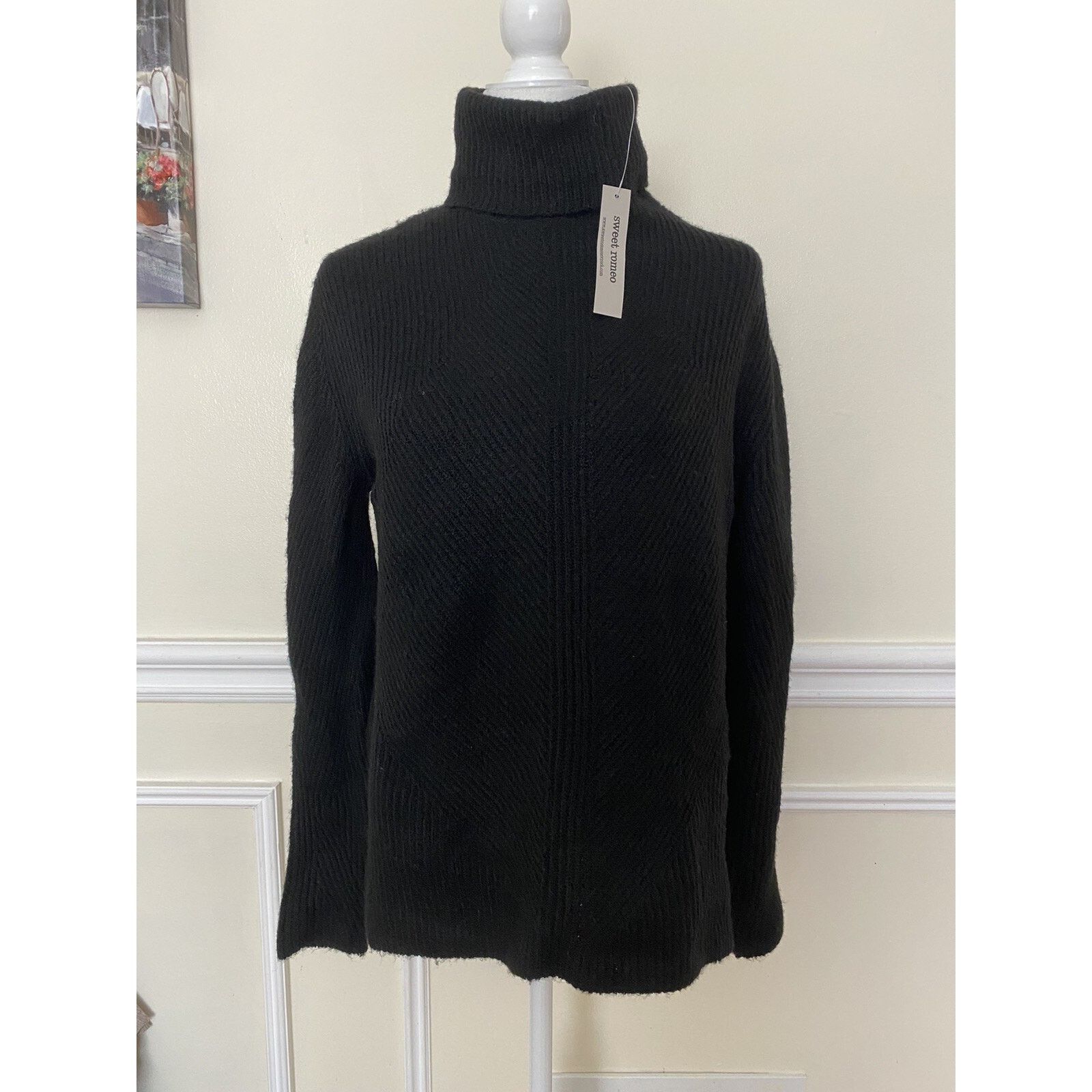 Romeo Gigli SWEET ROMEO Abstract Rib Turtleneck Tunic size XS A003065 Size XS / US 0-2 / IT 36-38 - 3 Thumbnail