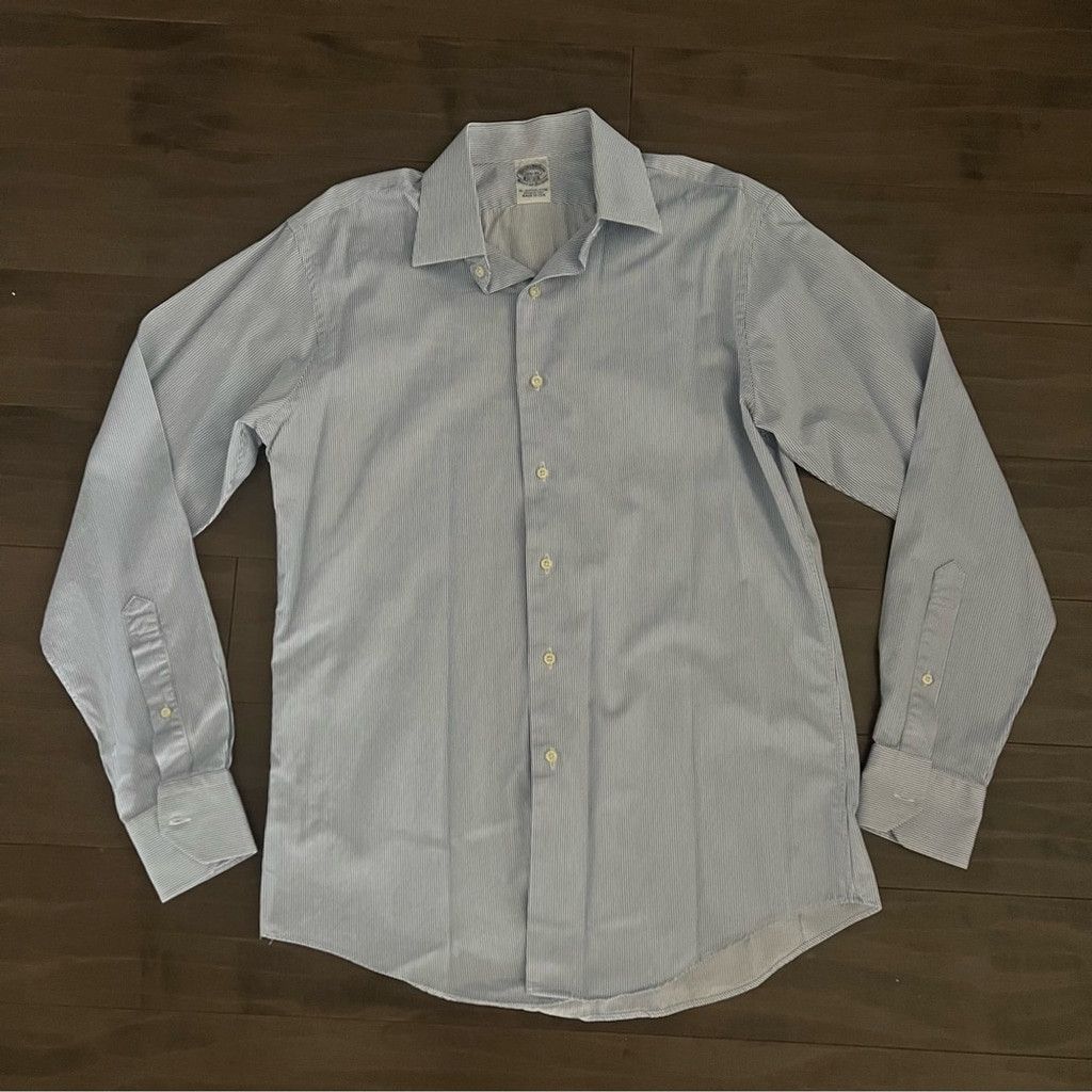 Brooks Brothers Brooks Brothers Pin Stripes Classic Button Down shirt Size US S / EU 44-46 / 1 - 1 Thumbnail