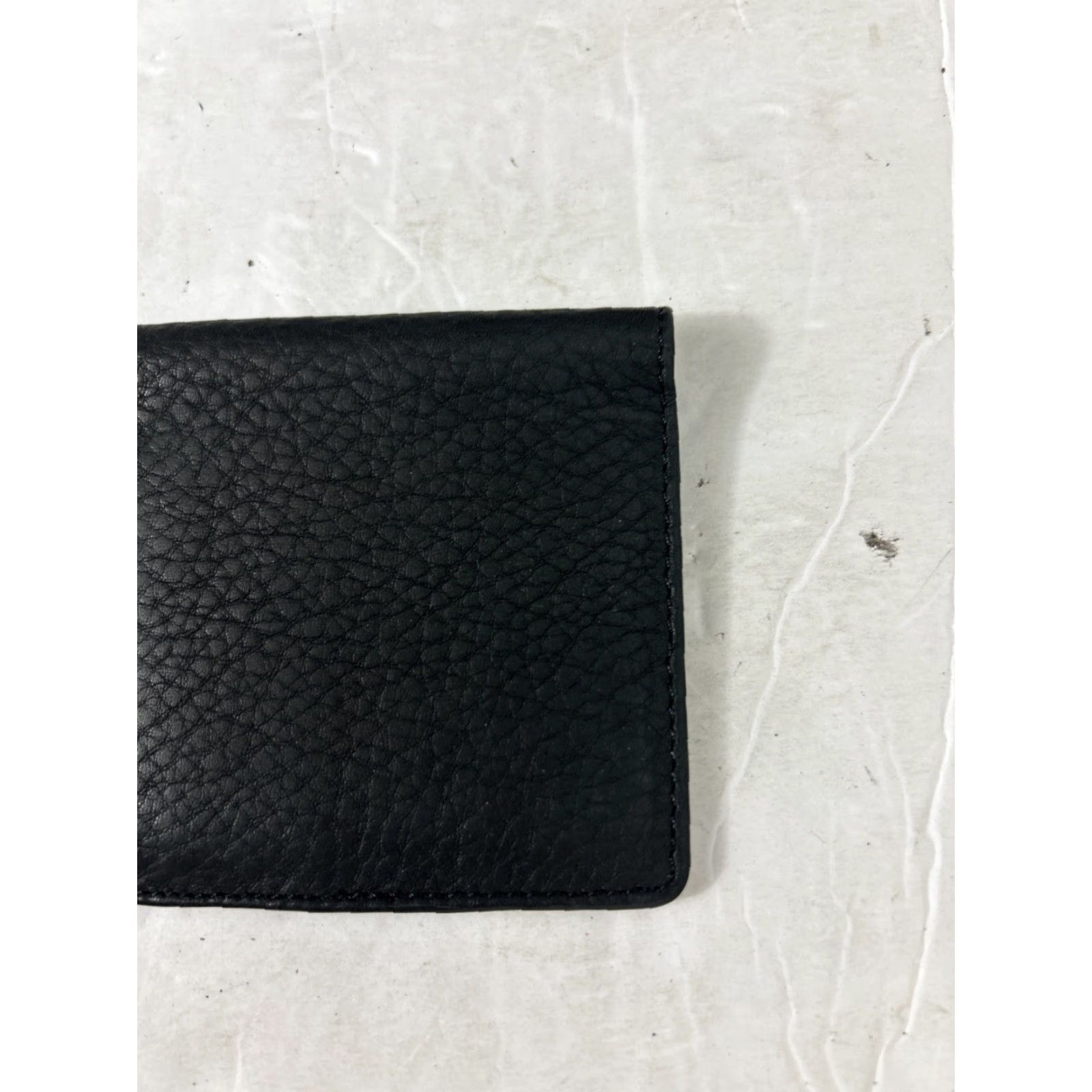 Fossil VINTAGE Fossil Pebbled Leather Black Bifold Thin Wallet 6.5x3.5 Size ONE SIZE - 4 Thumbnail
