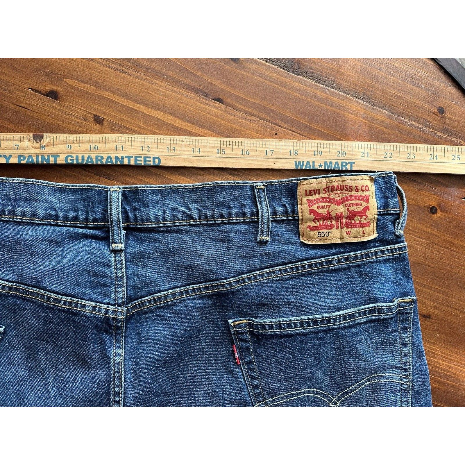 Levi's LEVIS 550 relaxed, 46X29 Dark Blue Wash, Cotton Blend 2017 Size US 44 / EU 60 - 7 Thumbnail