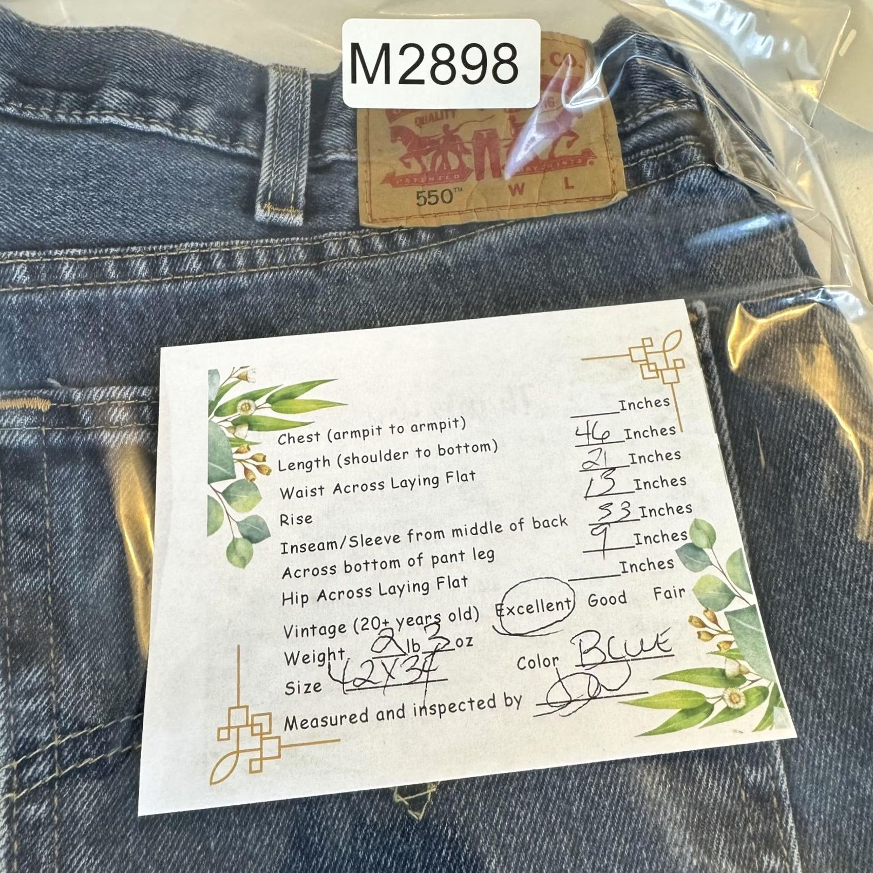 Levi's VINTAGE Levis 550 Jeans Mens 42x33 Blue Relaxed Fit Tapered Leg Denim Zip Fly Size US 42 / EU 58 - 8 Thumbnail