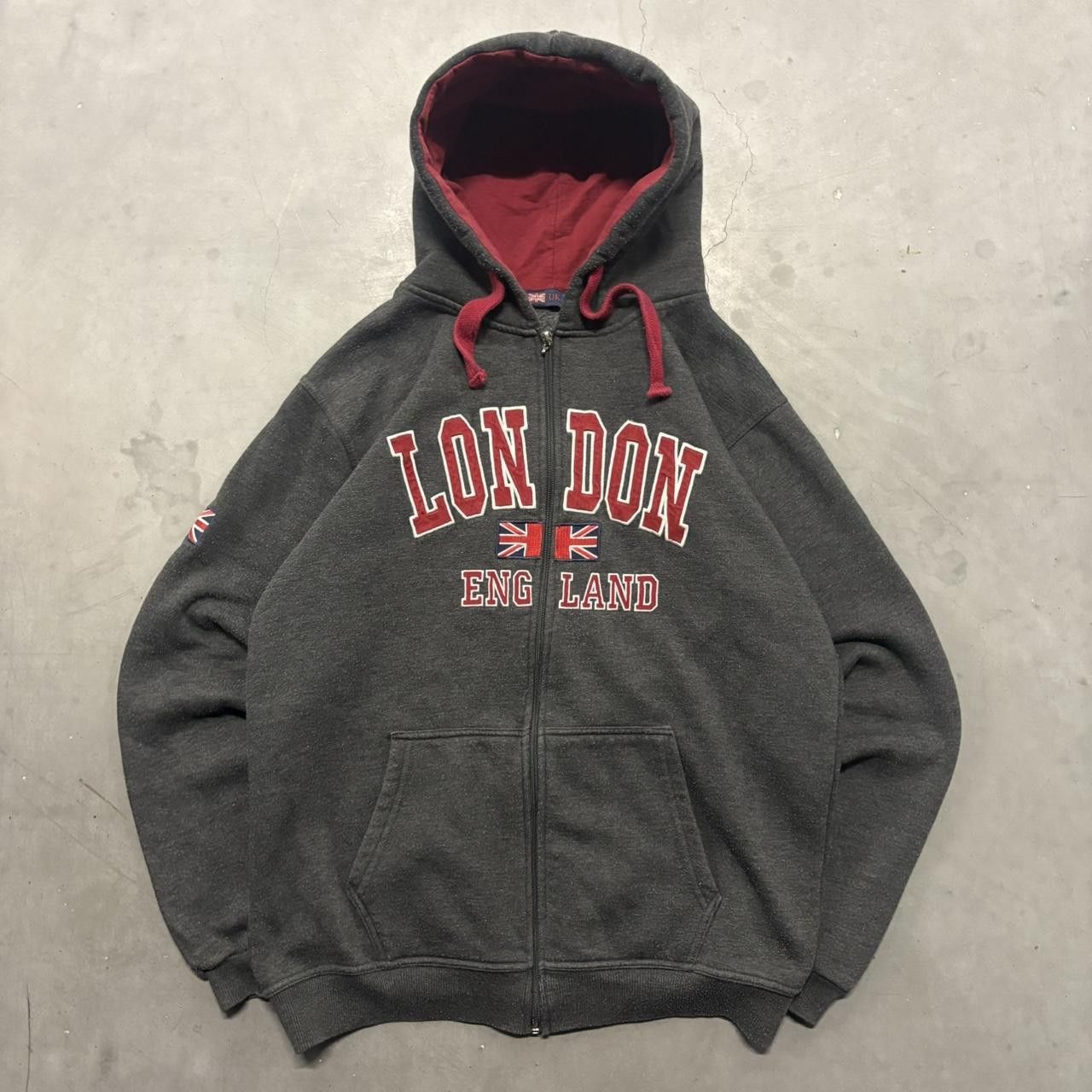 Crazy Vintage Y2K/2000s London England UK Grey Streetwear Zipup Hoodie!
