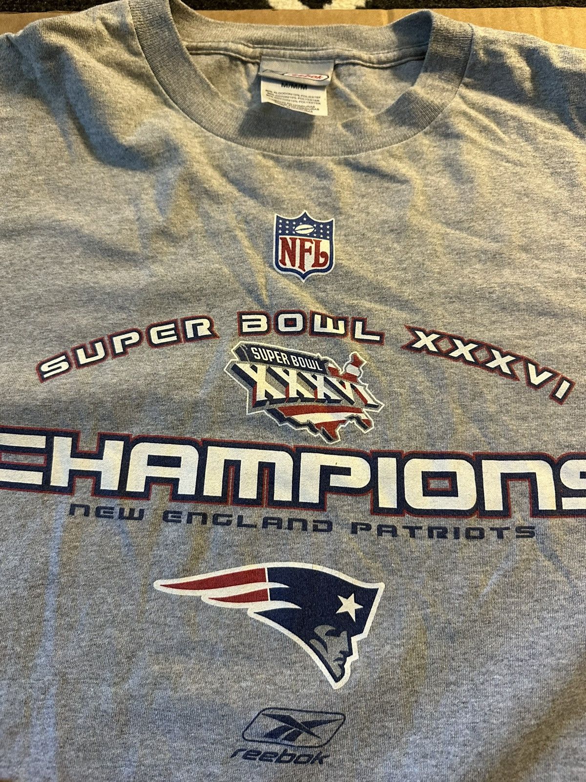 NFL Patriots Super Bowl champions shirt 2002 Size US M / EU 48-50 / 2 - 3 Thumbnail