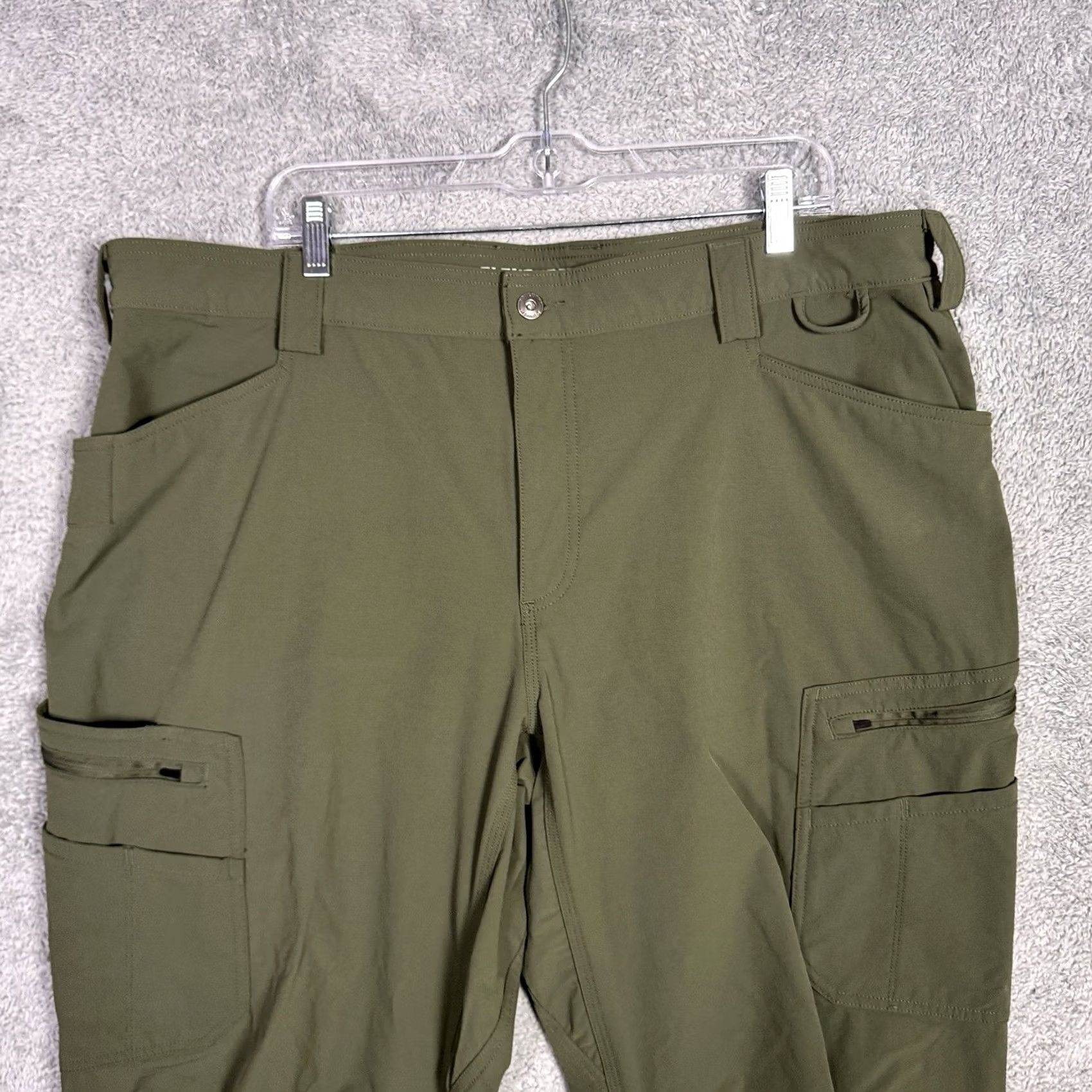 Vintage Duluth Trading Pants Mens 42x32 Flexpedition Cargo Nylon Stretch Relaxed 71153 Cargo Pants Mens 42 Regular Green Nylon Stretch Wide 71153 Size US 42 / EU 58 - 3 Thumbnail