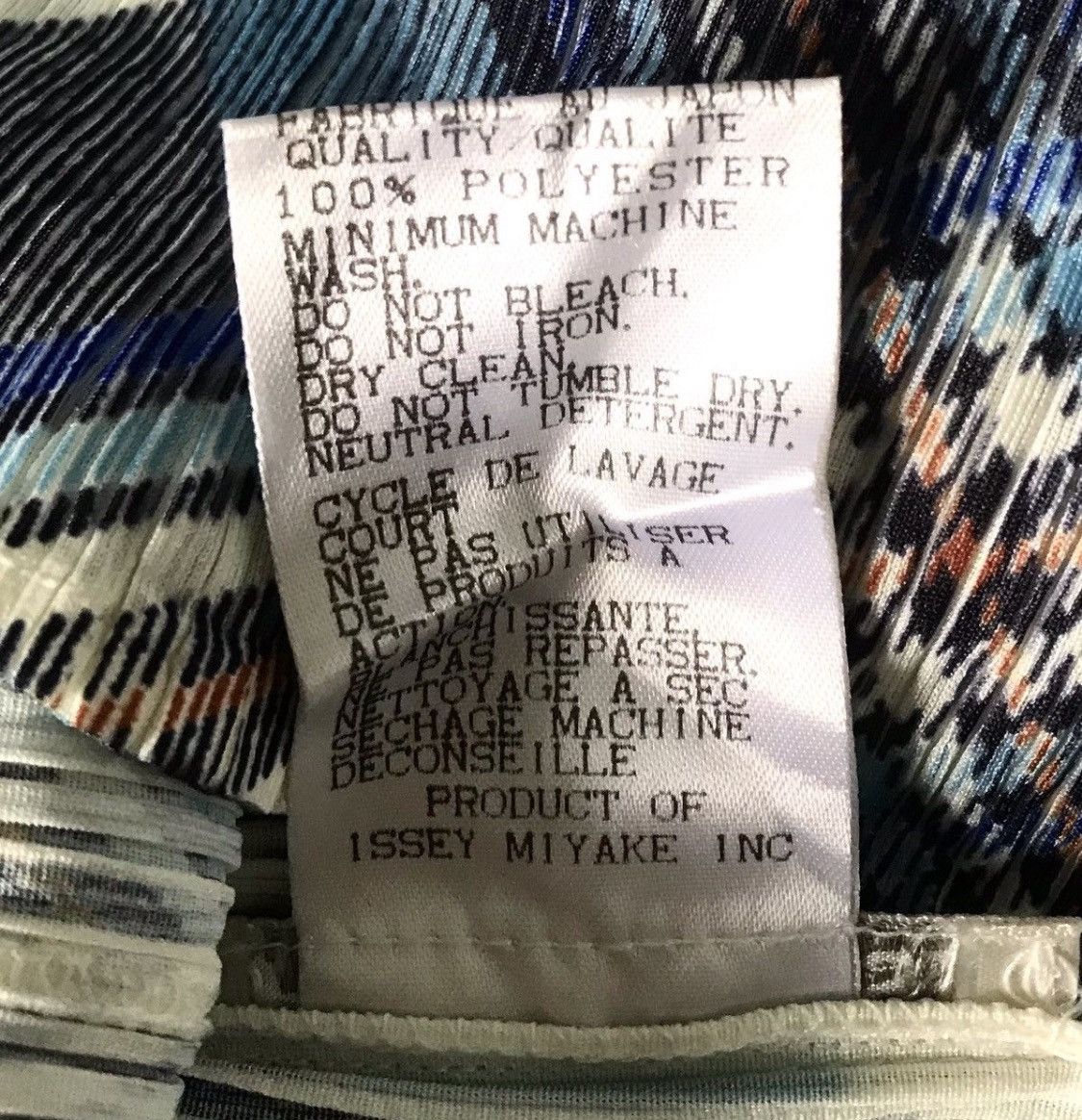Pleats Please Issey Miyake TAX FREE 🇺🇸 issey miyake pleats please abstract mockneck Size S / US 4 / IT 40 - 4 Thumbnail