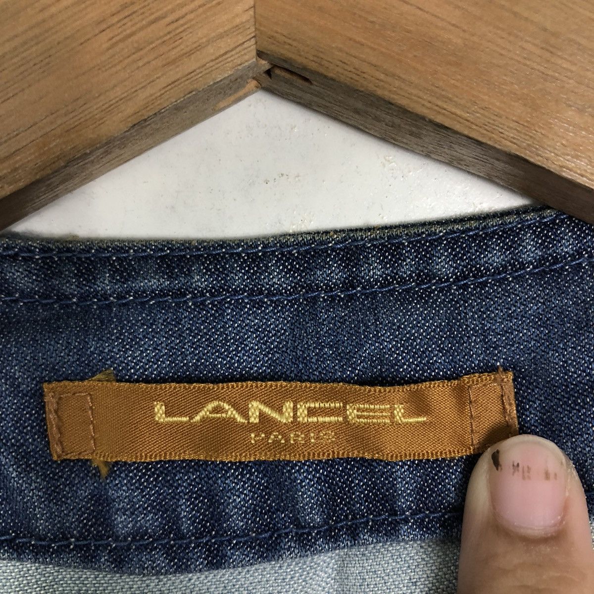 Japanese Brand 🔥Vintage Vest Lancel Spell Out Cartoon Network Size US M / EU 48-50 / 2 - 12 Thumbnail