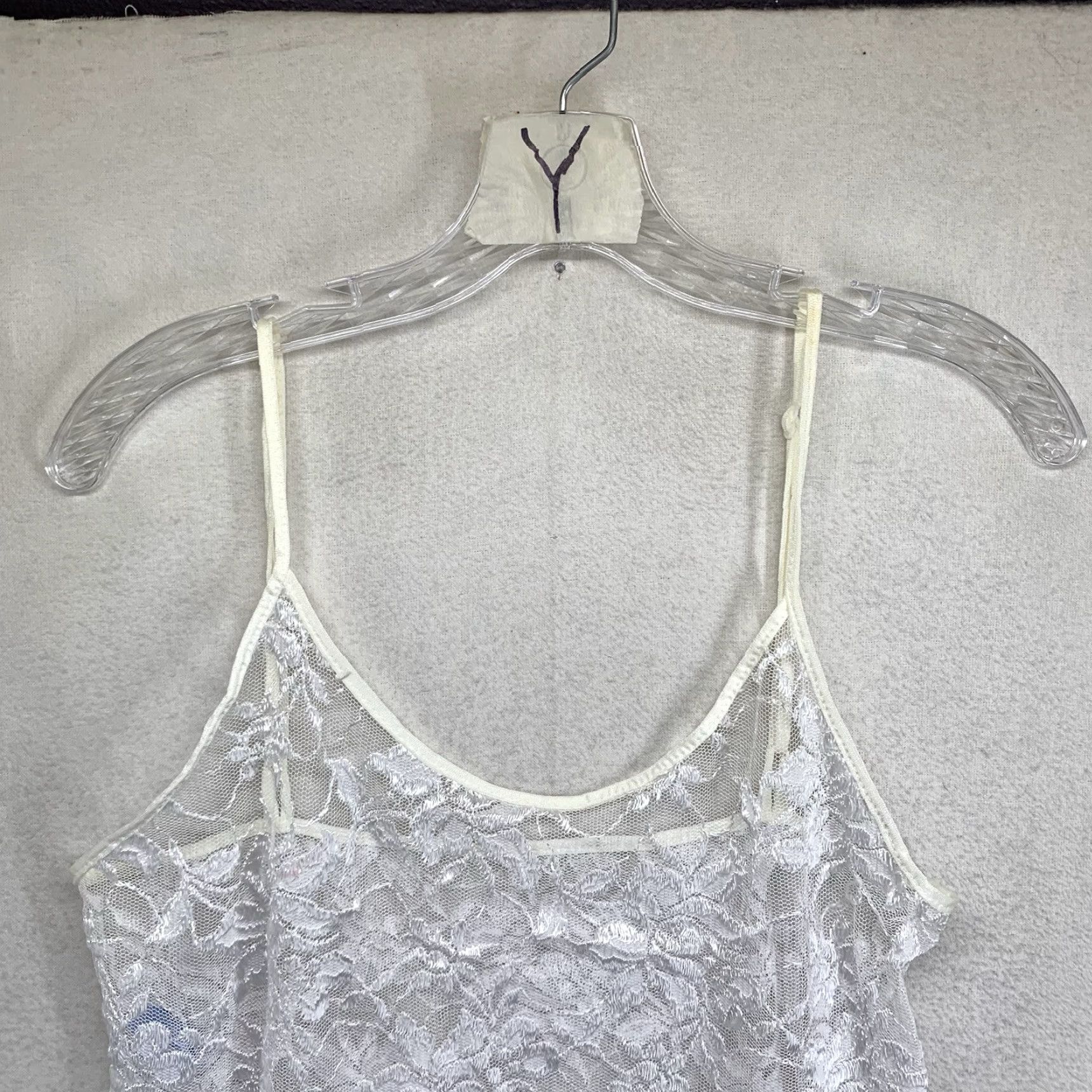 Vintage VINTAGE Lady Cameo Dallas Chemise Nightie White Lingerie Women’s Sleeveless Lace Adjustable Straps USA Size ONE SIZE - 3 Thumbnail