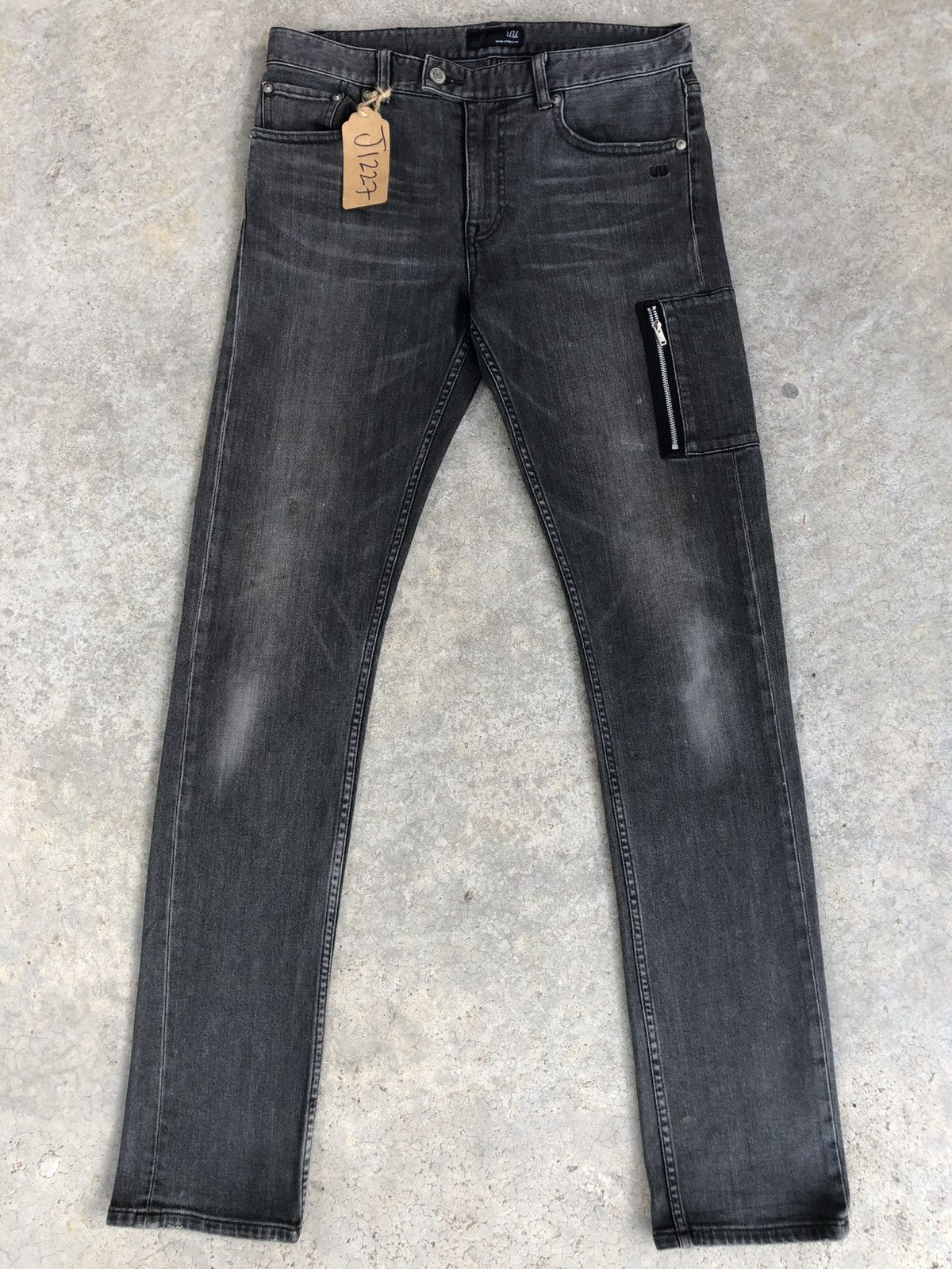 Jun Takahashi Undercover x Uniqlo Distressed Skinny Jeans Size US 31 - 1 Thumbnail