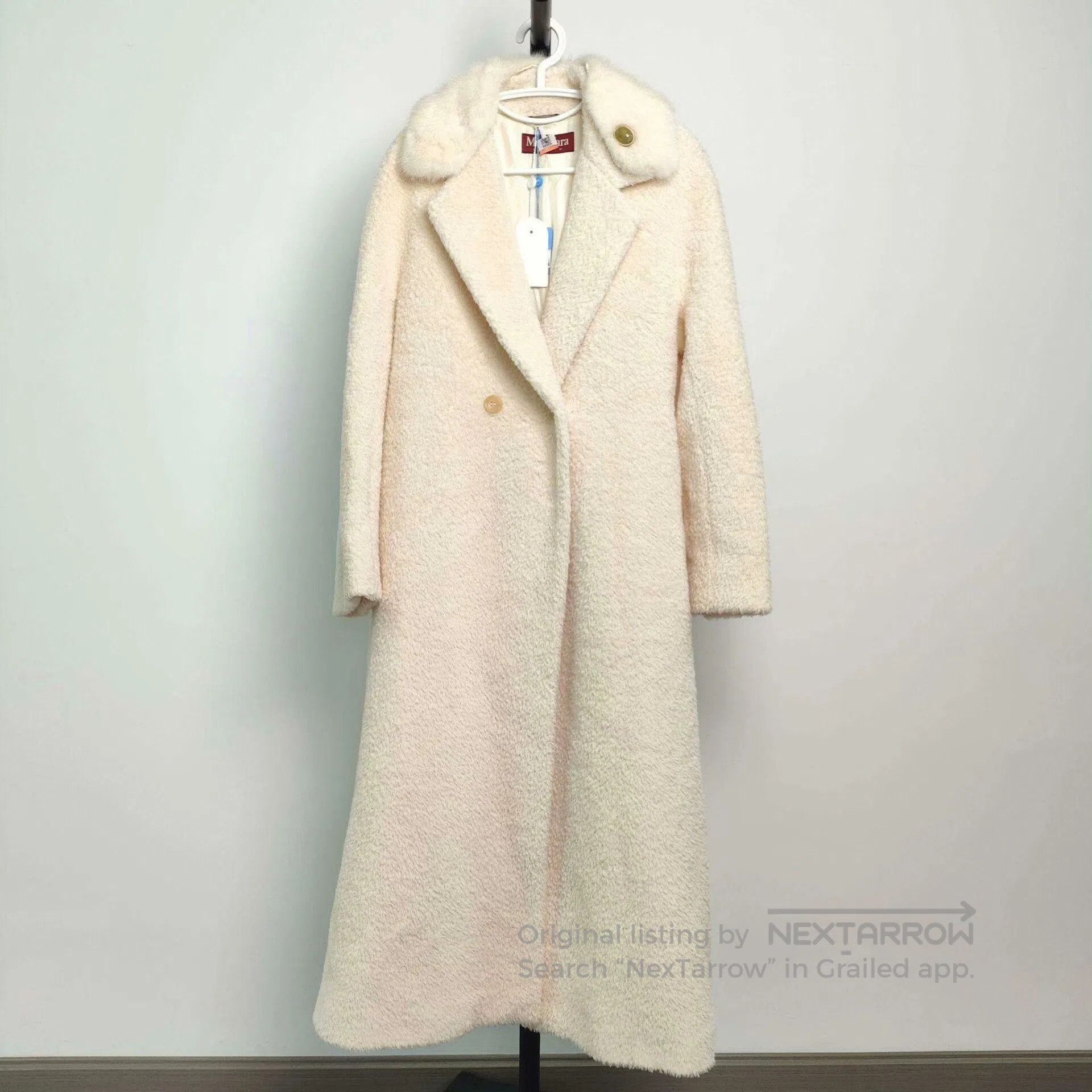 Other MaxMara White Wool Coat. Size US M / EU 48-50 / 2 - 1 Thumbnail