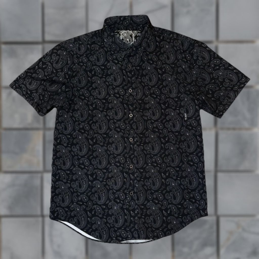 Vintage The Drive Button-Up Shirt Black Satin Paisley Skull Print Short Sleeve M Mens Size US M / EU 48-50 / 2 - 1 Thumbnail