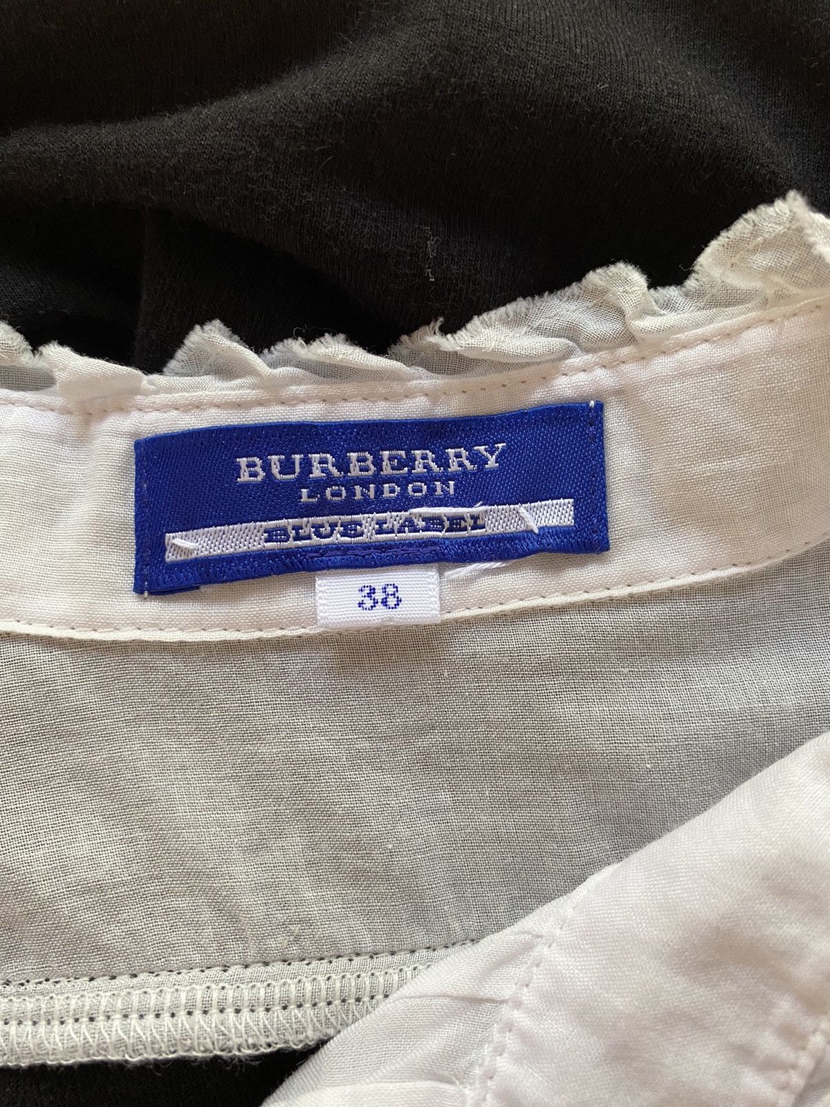 Burberry BURBERRY Black Puff Sleeve Blouses Size XS / US 0-2 / IT 36-38 - 4 Thumbnail