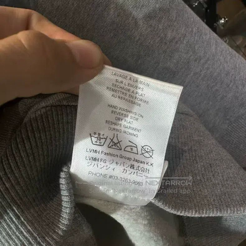Givenchy Givenchy Grey Dog Head Crew Neck Sweatshirt Size US S / EU 44-46 / 1 - 6 Thumbnail