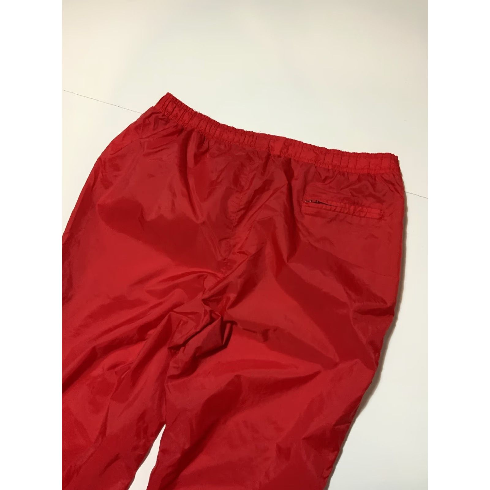 Golden Bear VINTAGE Golden Bear Men Track Pants XL Red Nylon Packable Windbreaker 90s Sportswear Activewear Size US 36 / EU 52 - 7 Thumbnail